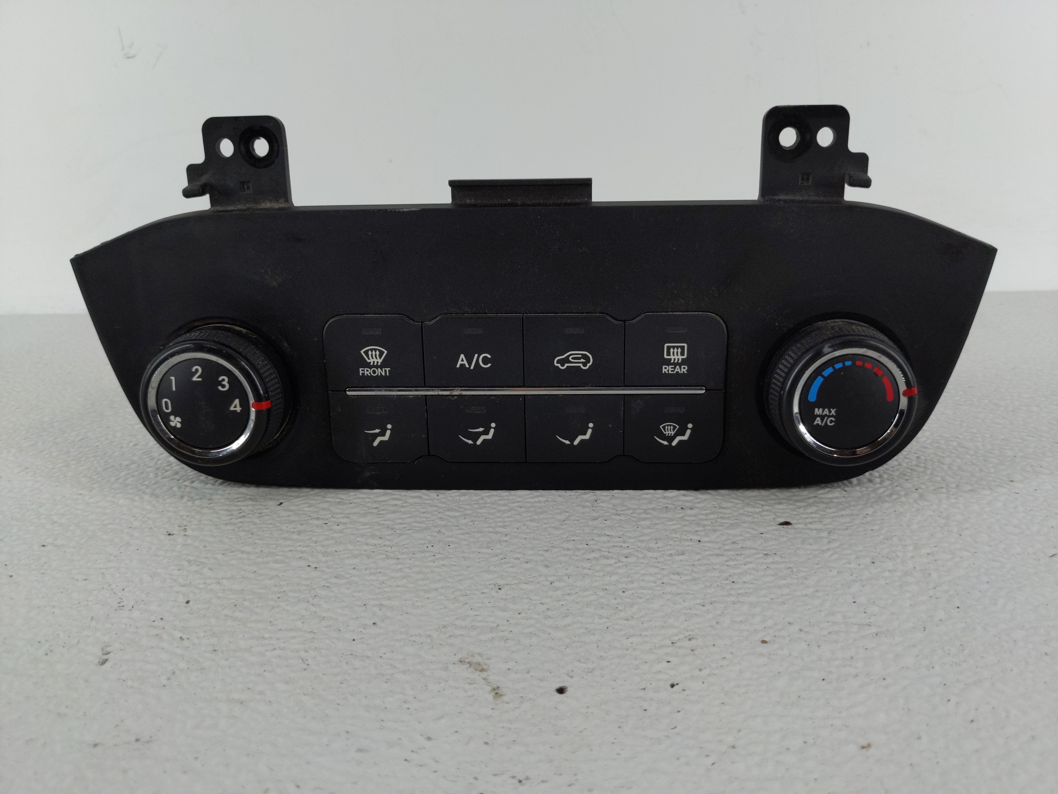 2011-2013 Kia Sportage Ac Heater Climate Control 97250-3w021 1110887 - Oemusedautoparts1.com