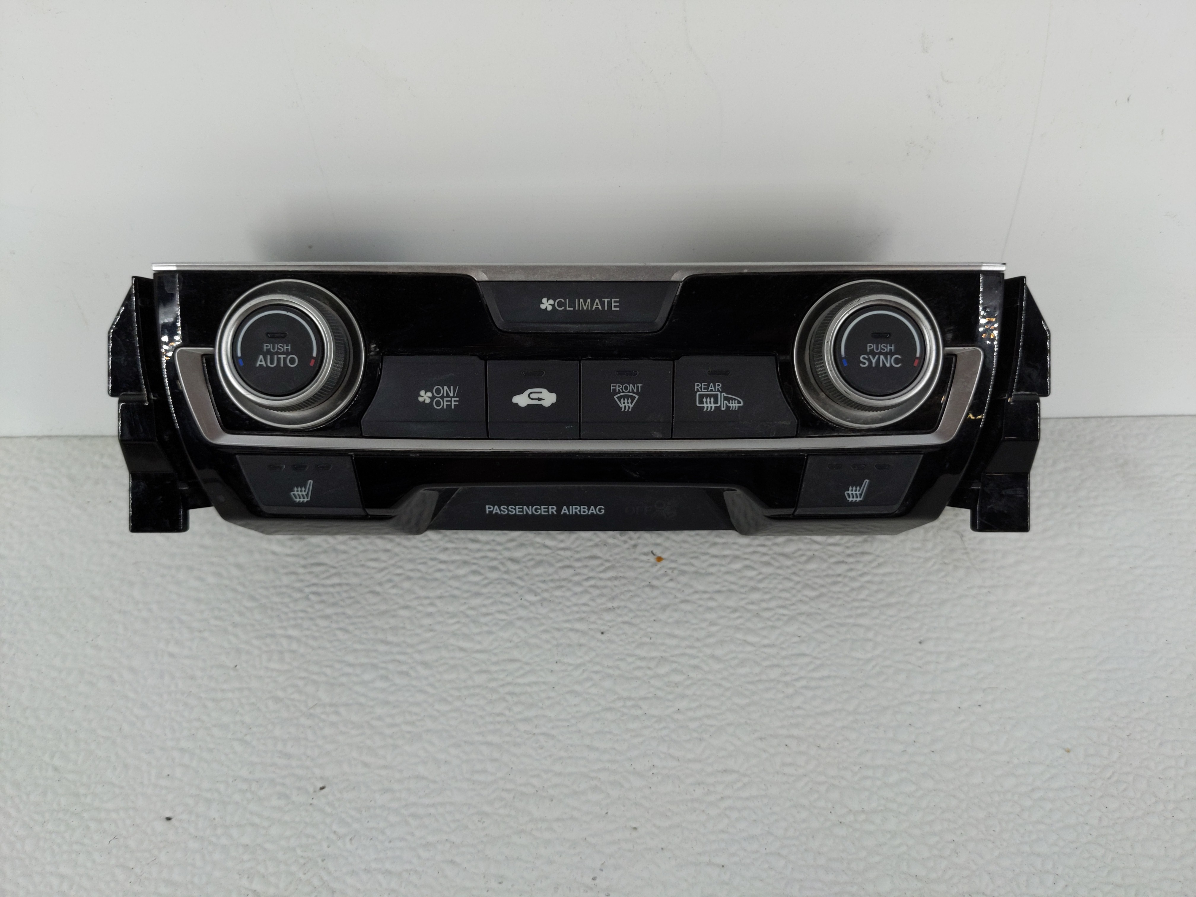 2016-2021 Honda Civic Ac Heater Climate Control 79600tbaa611m1 1110898 - Oemusedautoparts1.com