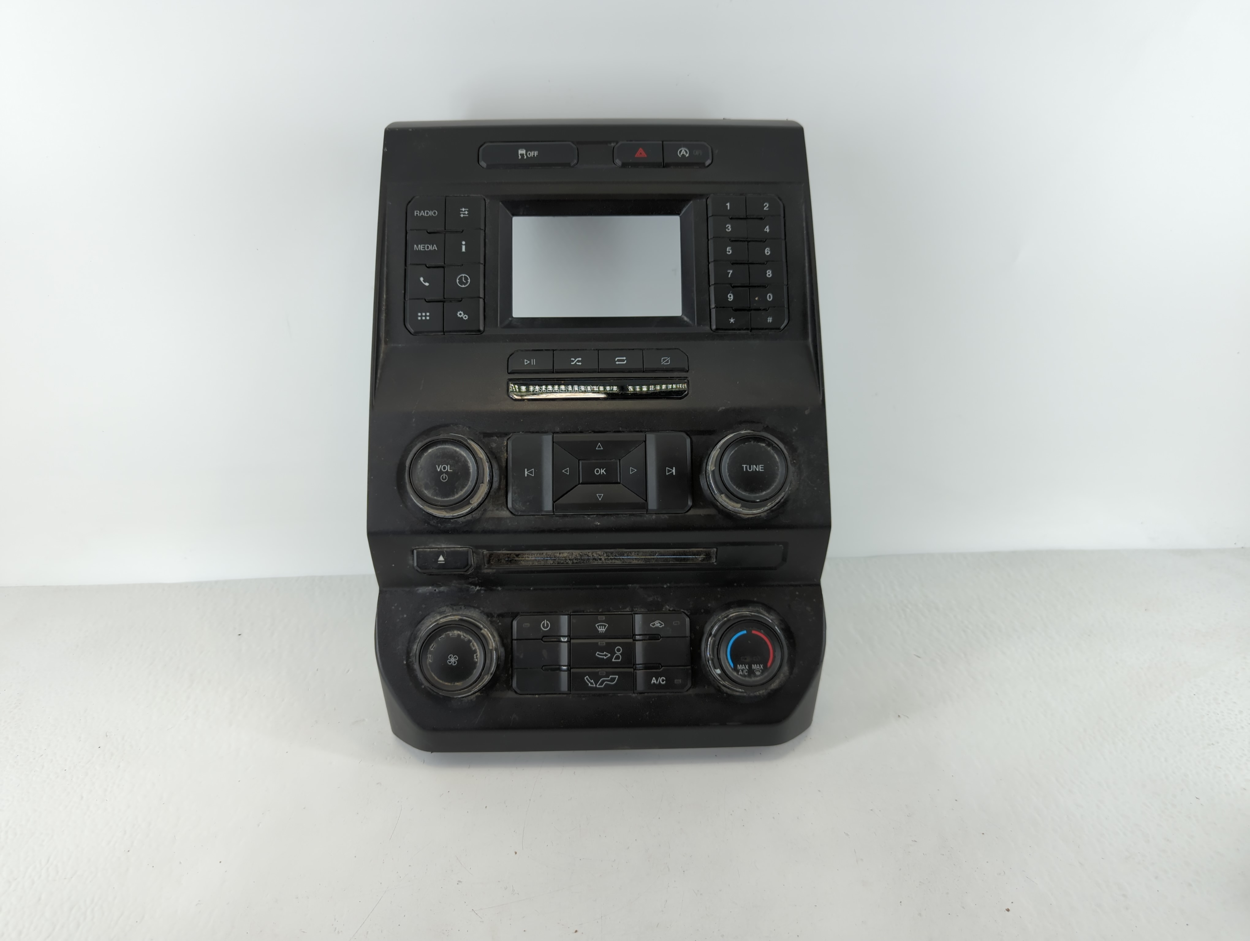2018-2018 Ford F-150 Am Fm Cd Player Radio Receiver 1110916 - Oemusedautoparts1.com