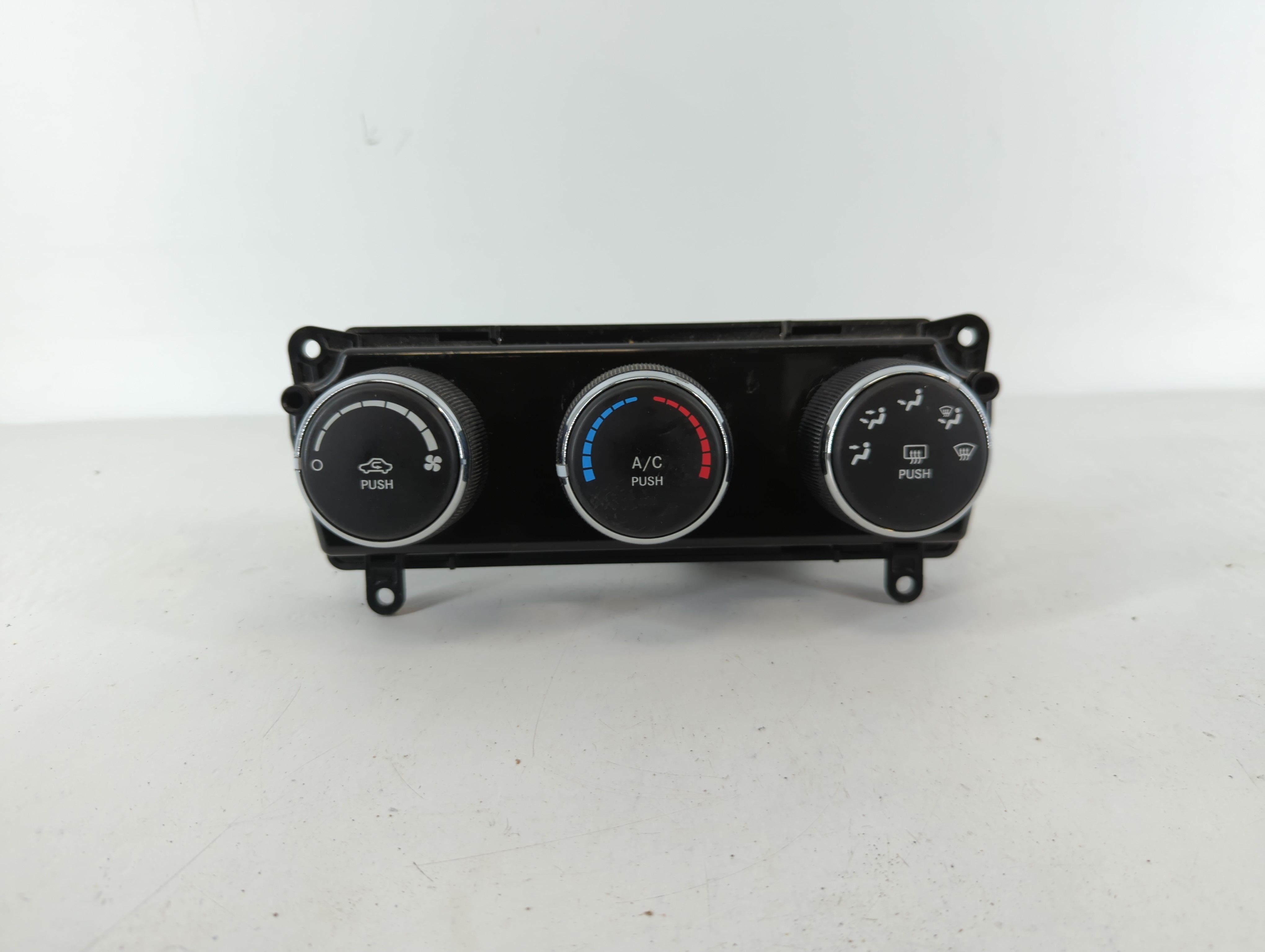 2011-2017 Jeep Patriot Ac Heater Climate Control P55111278ae 1110920 - Oemusedautoparts1.com