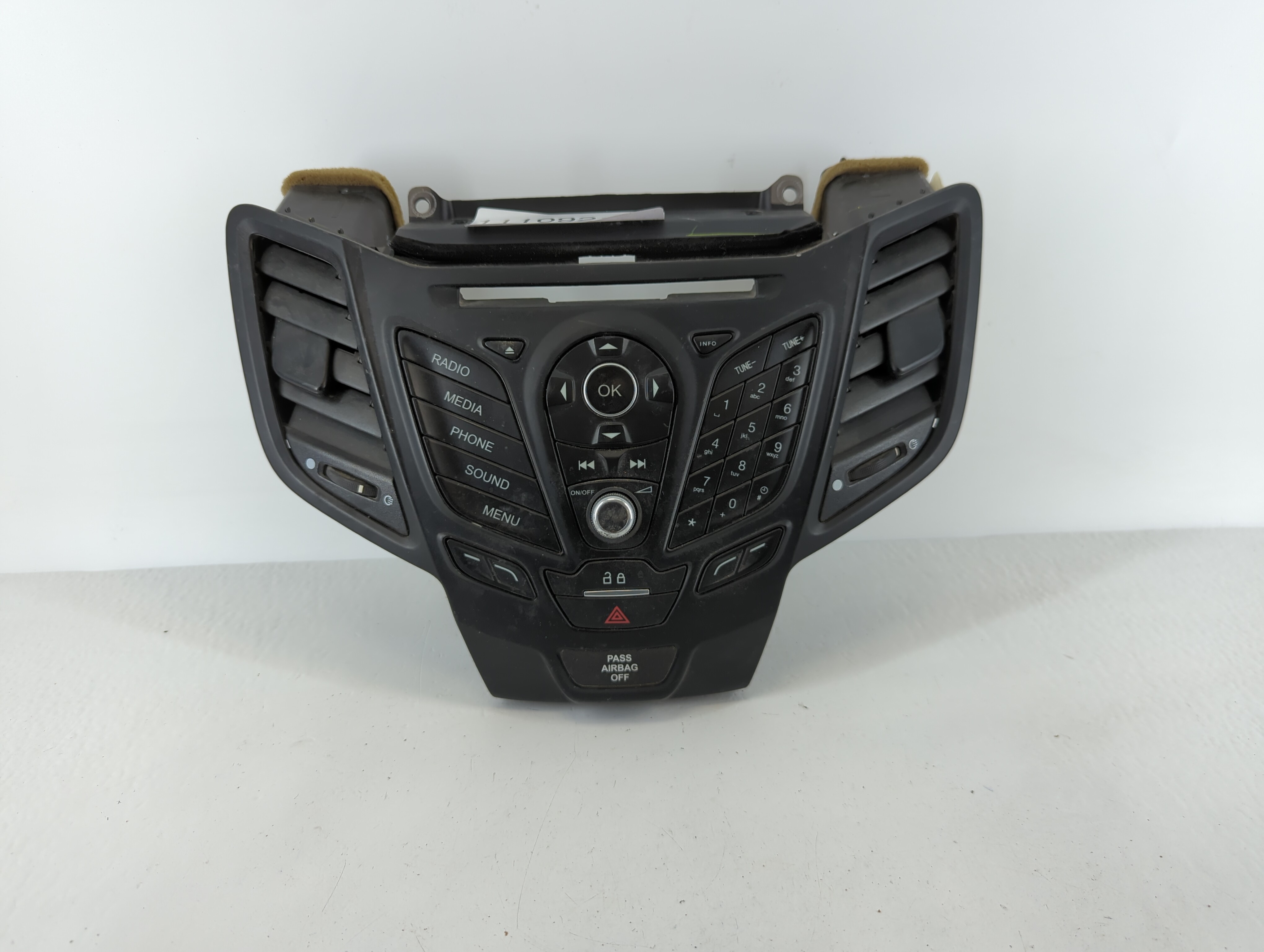 2015-2019 Ford Fiesta Am Fm Cd Player Radio Receiver 1110921 - Oemusedautoparts1.com