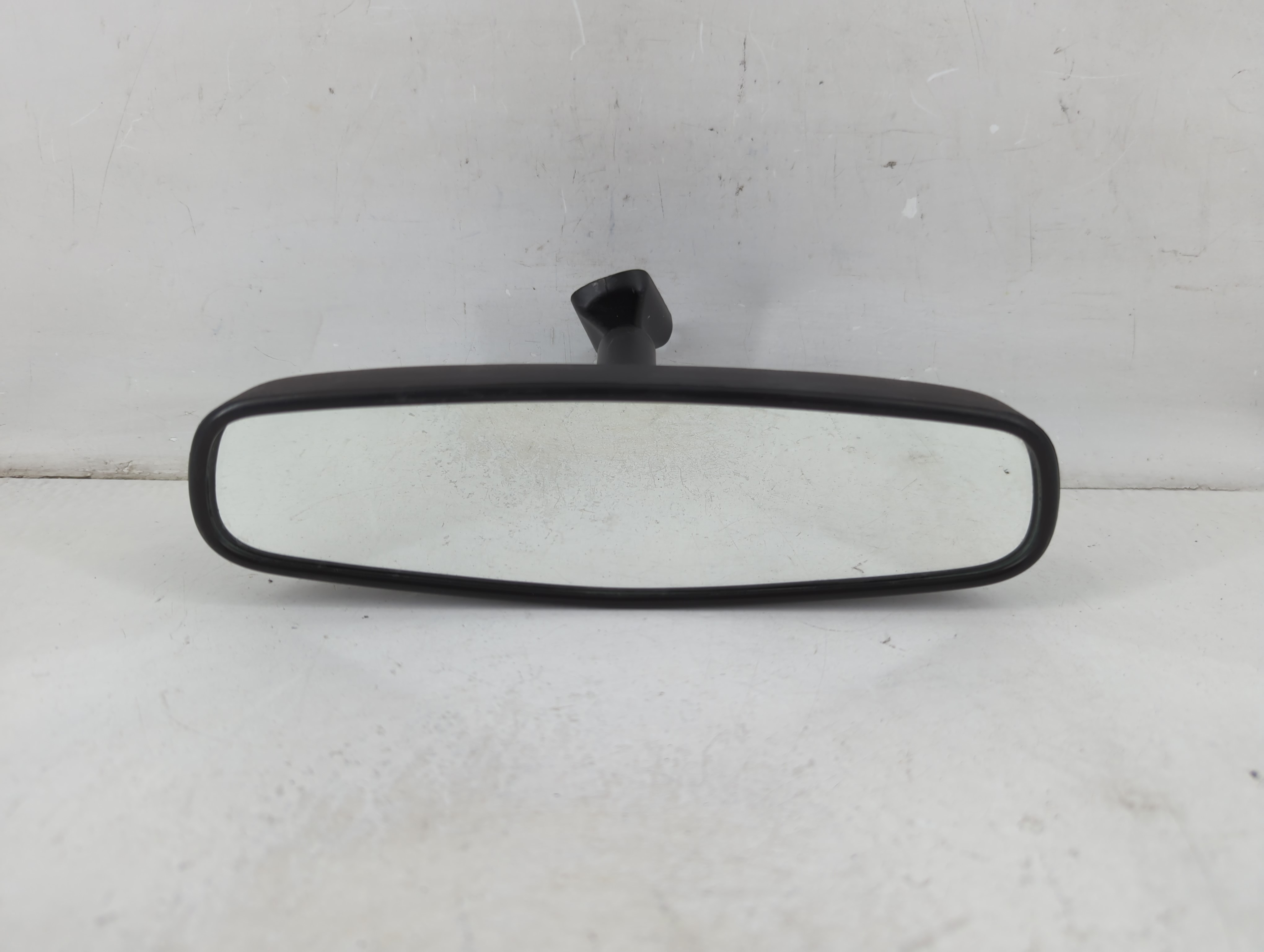 2018-2022 Chevrolet Equinox Interior Rear View Mirror Oem 1111023 - Oemusedautoparts1.com