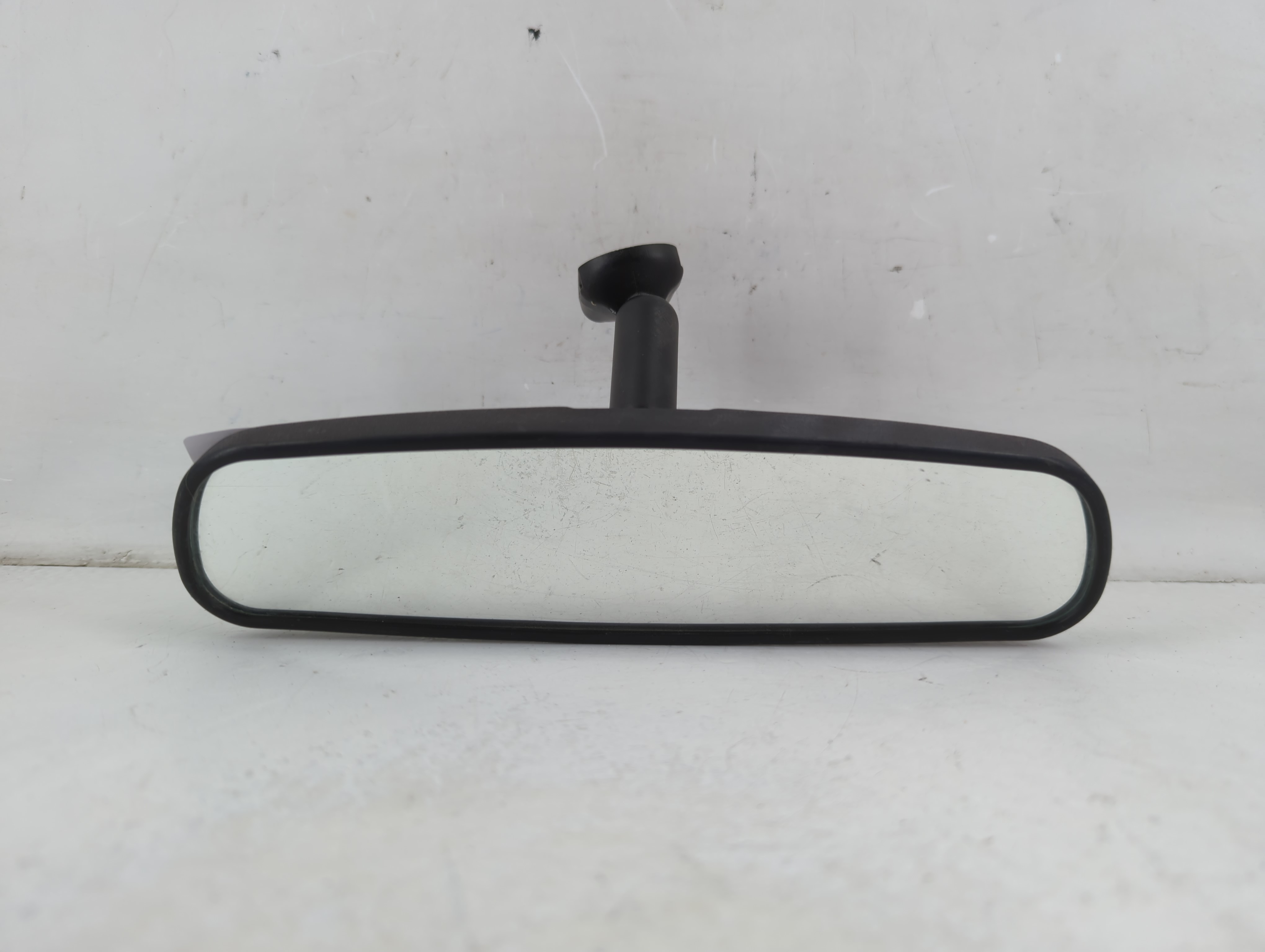 2011-2012 Jeep Liberty Interior Rear View Mirror Oem 1111045 - Oemusedautoparts1.com