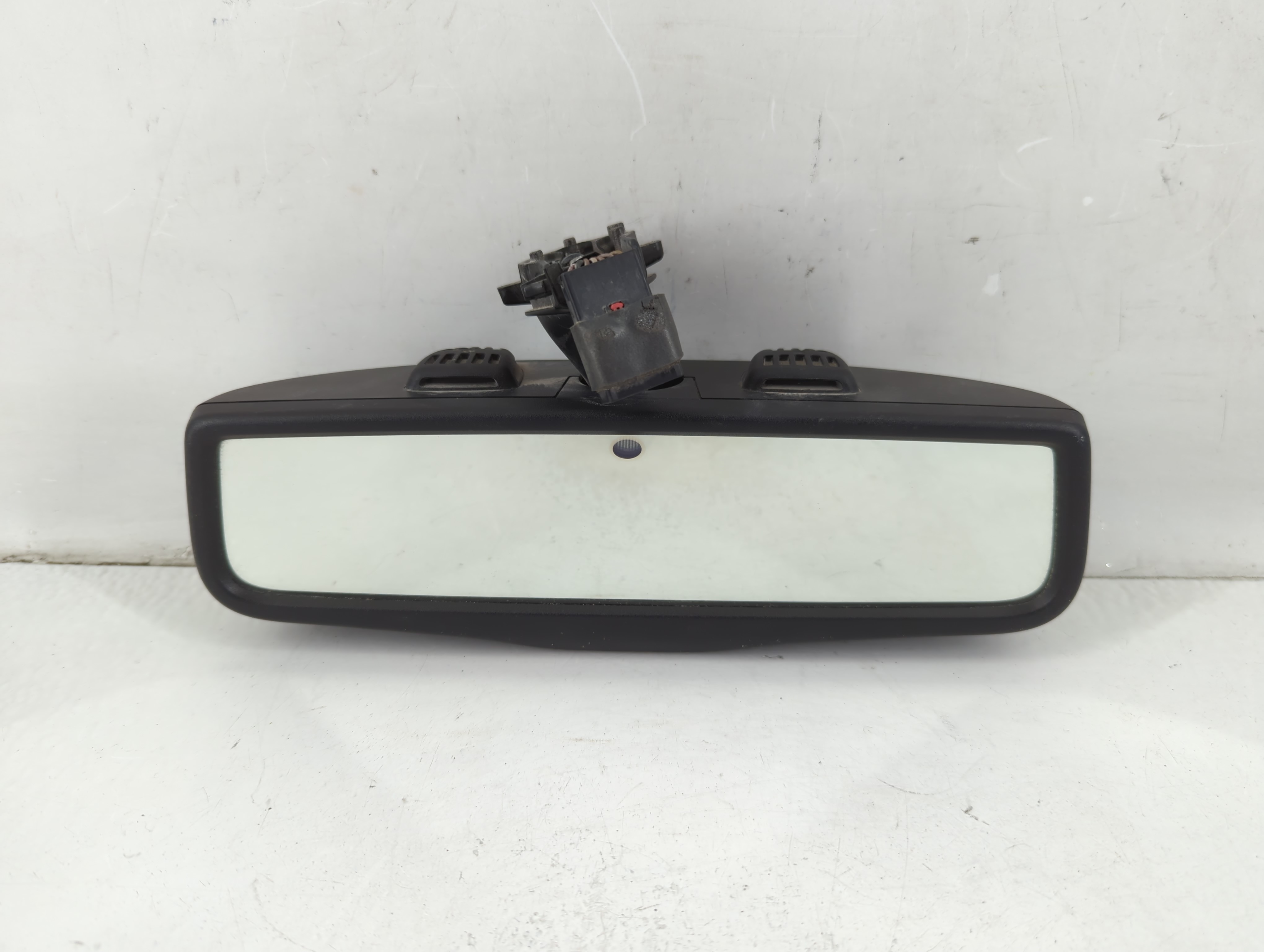 2011-2014 Dodge Charger Interior Rear View Mirror Oem 1111078 - Oemusedautoparts1.com
