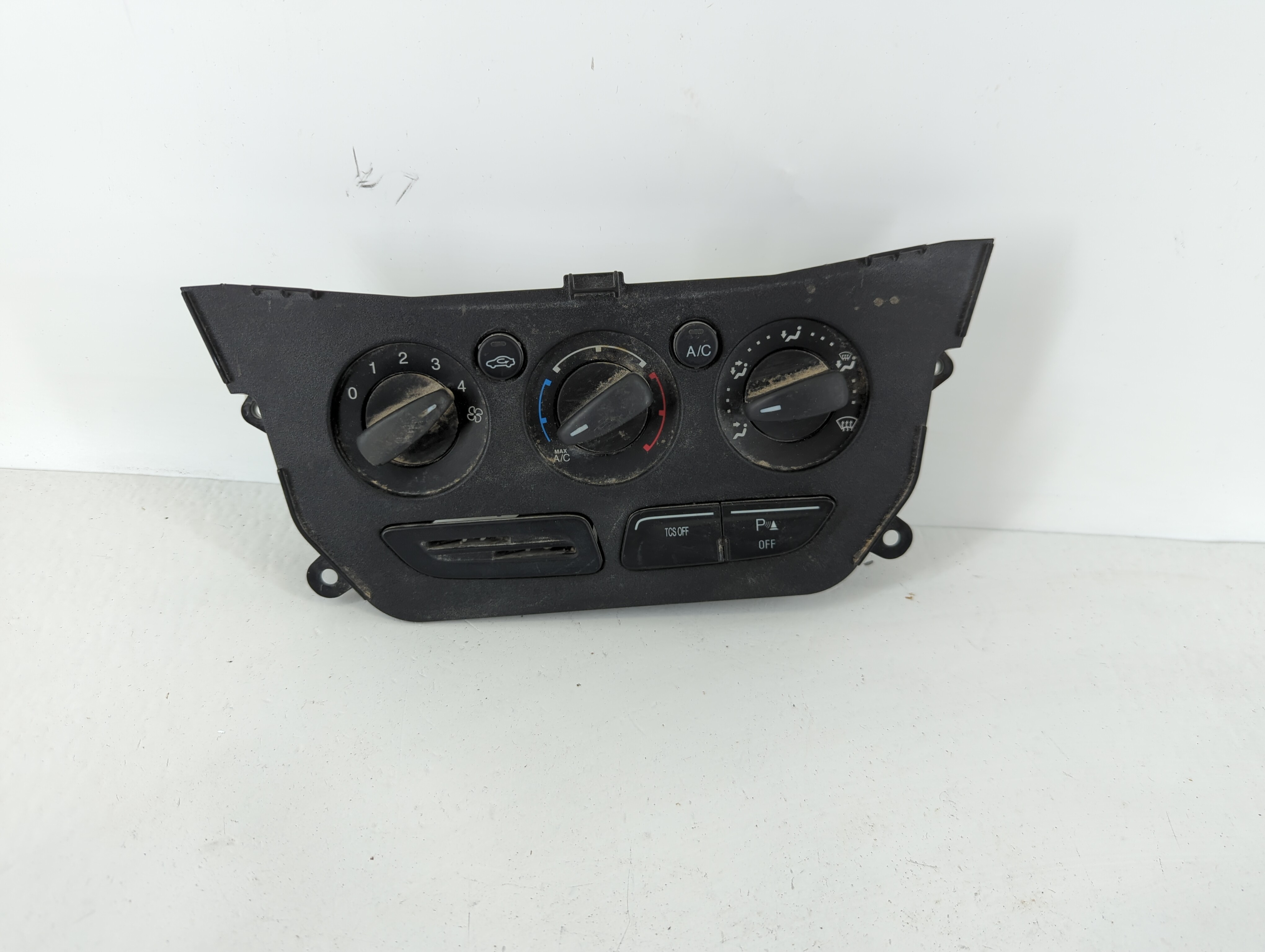 2014-2015 Ford Transit Connect Ac Heater Climate Control Am5t-18549 1111117 - Oemusedautoparts1.com