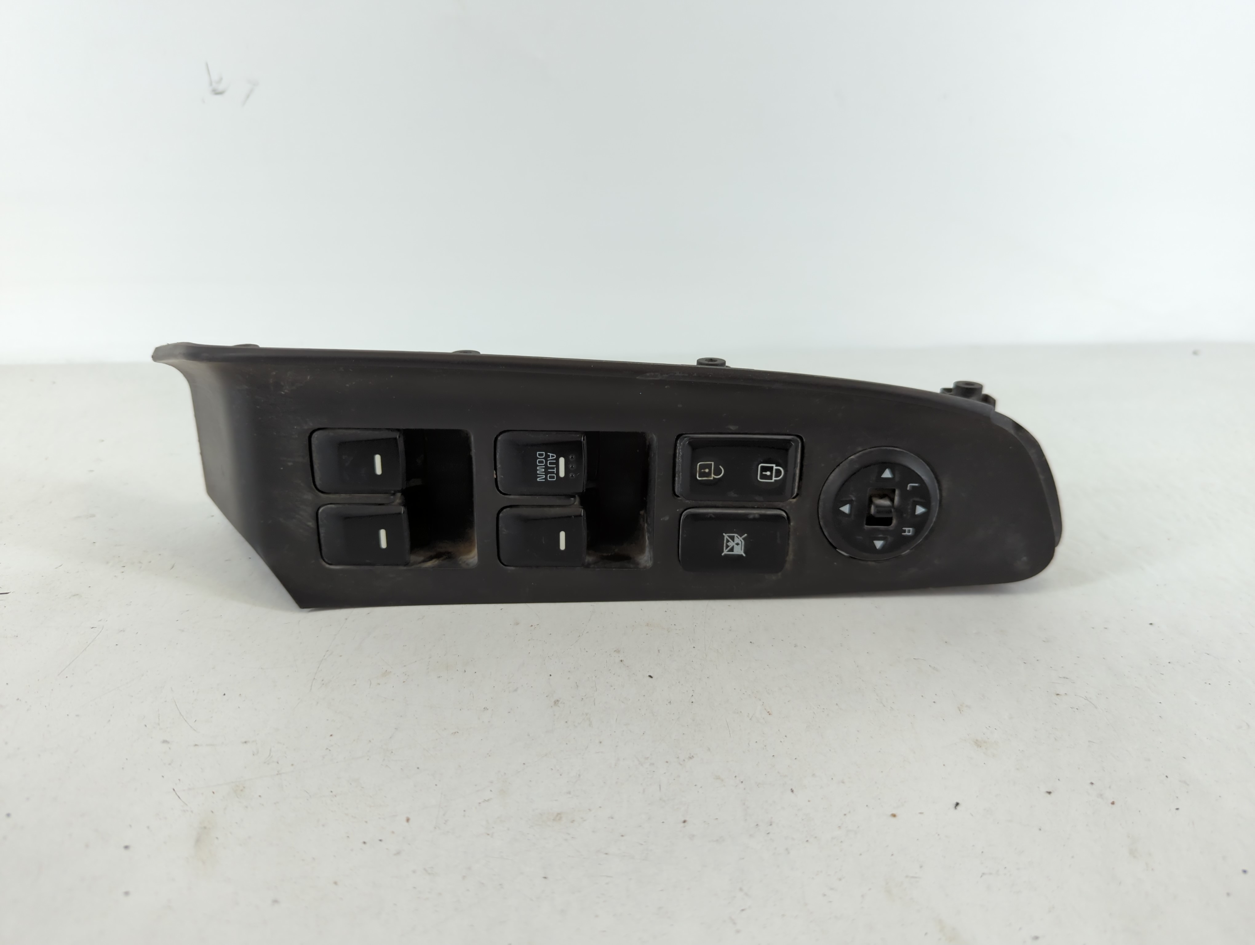 Kia Forte Driver Left Door Master Power Window Switch 93520-a7100 1111128 - Oemusedautoparts1.com