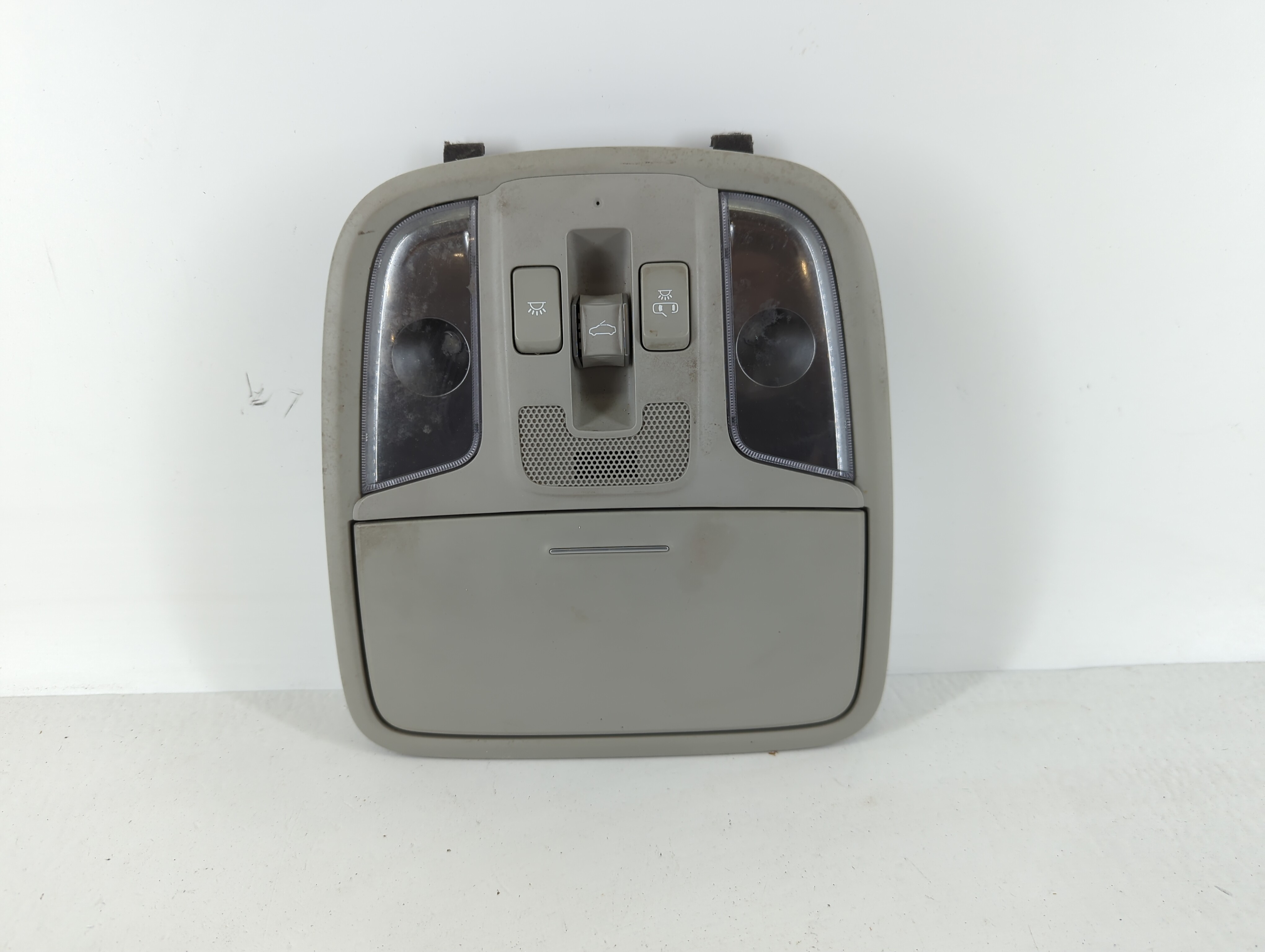 2016 Kia Optima Overhead Roof Console 1111160 - Oemusedautoparts1.com