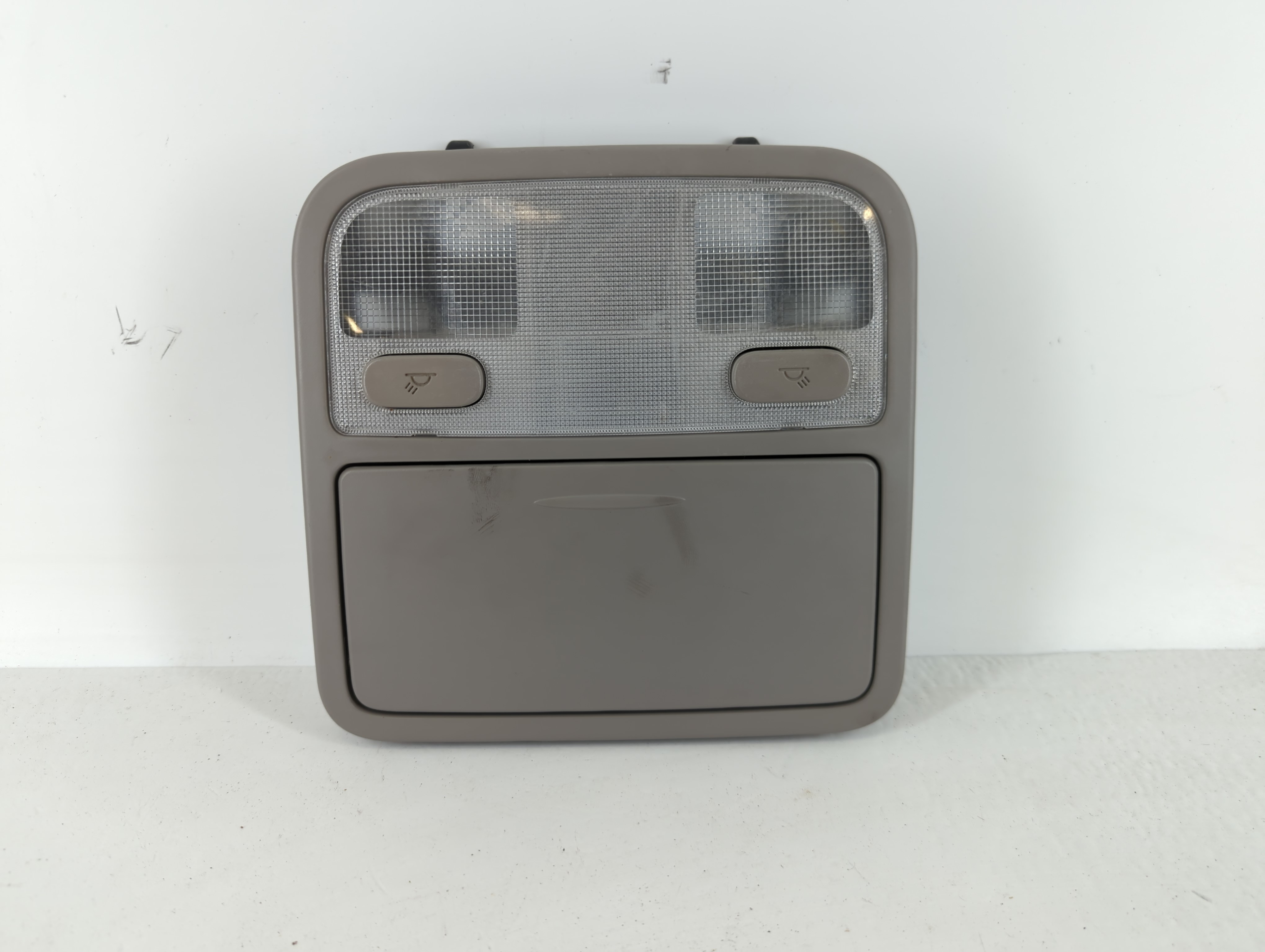 2008 Kia Optima Overhead Roof Console 1111166 - Oemusedautoparts1.com