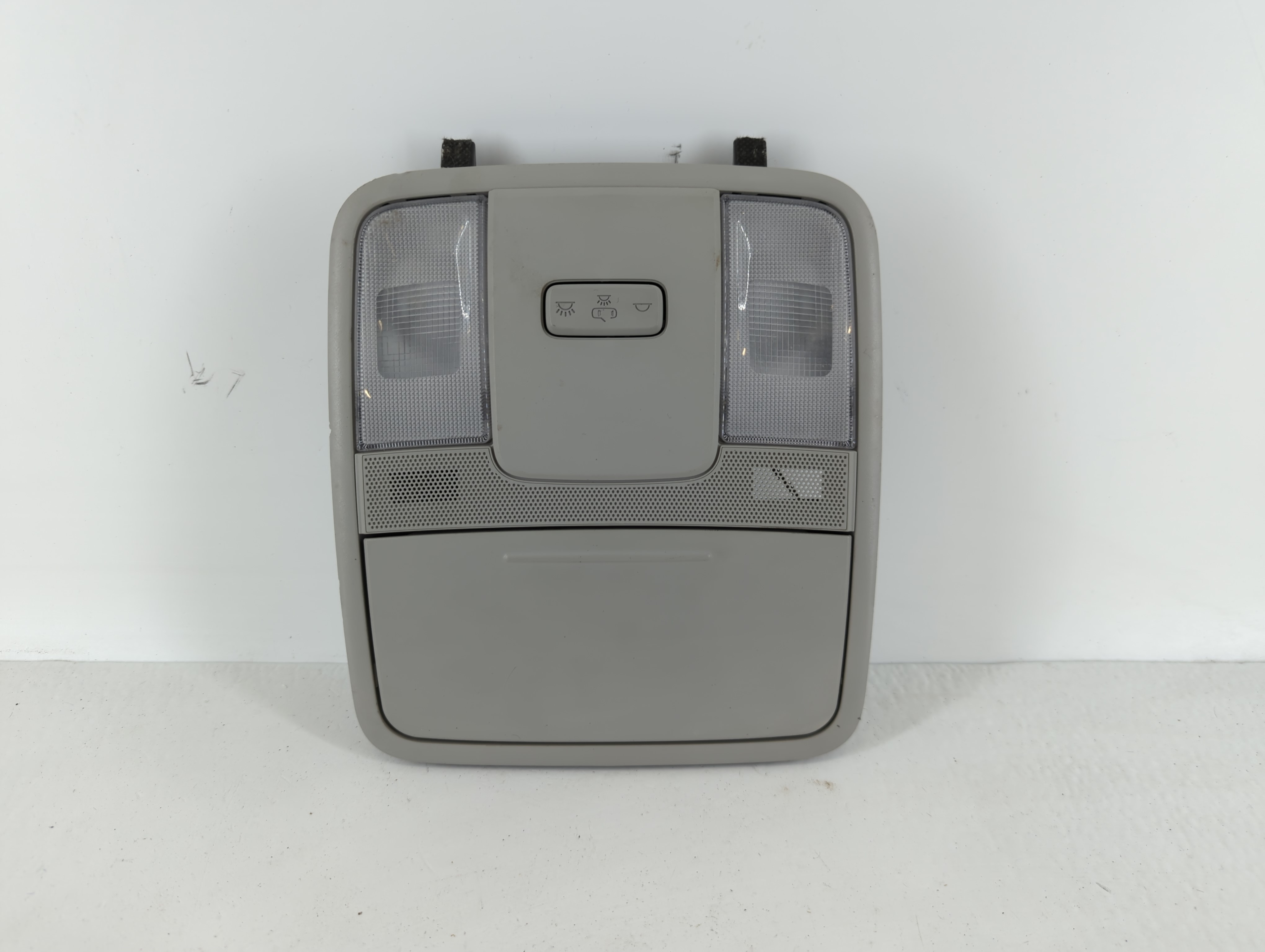 2021 Kia Forte Overhead Roof Console 1111167 - Oemusedautoparts1.com
