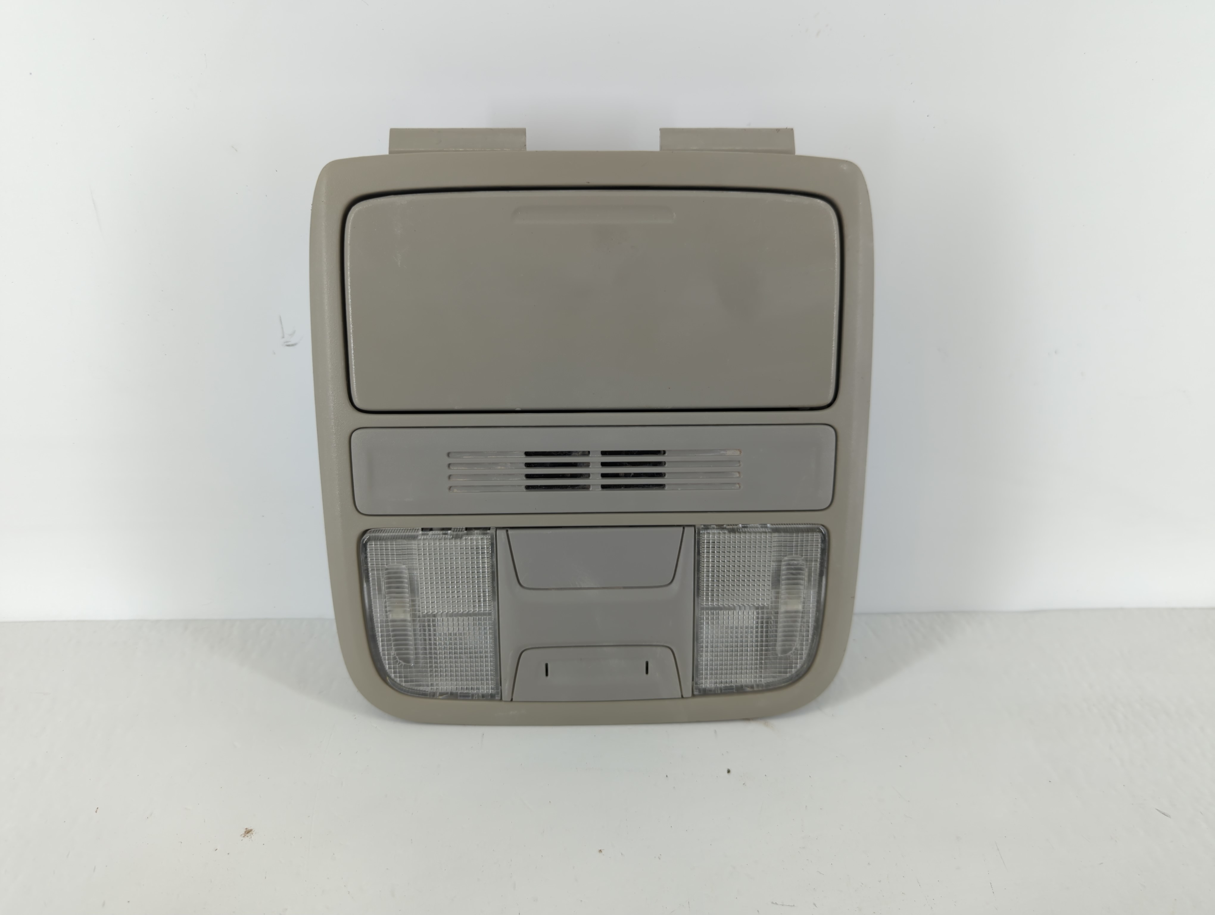 2022 Honda Accord Overhead Roof Console 1111180 - Oemusedautoparts1.com