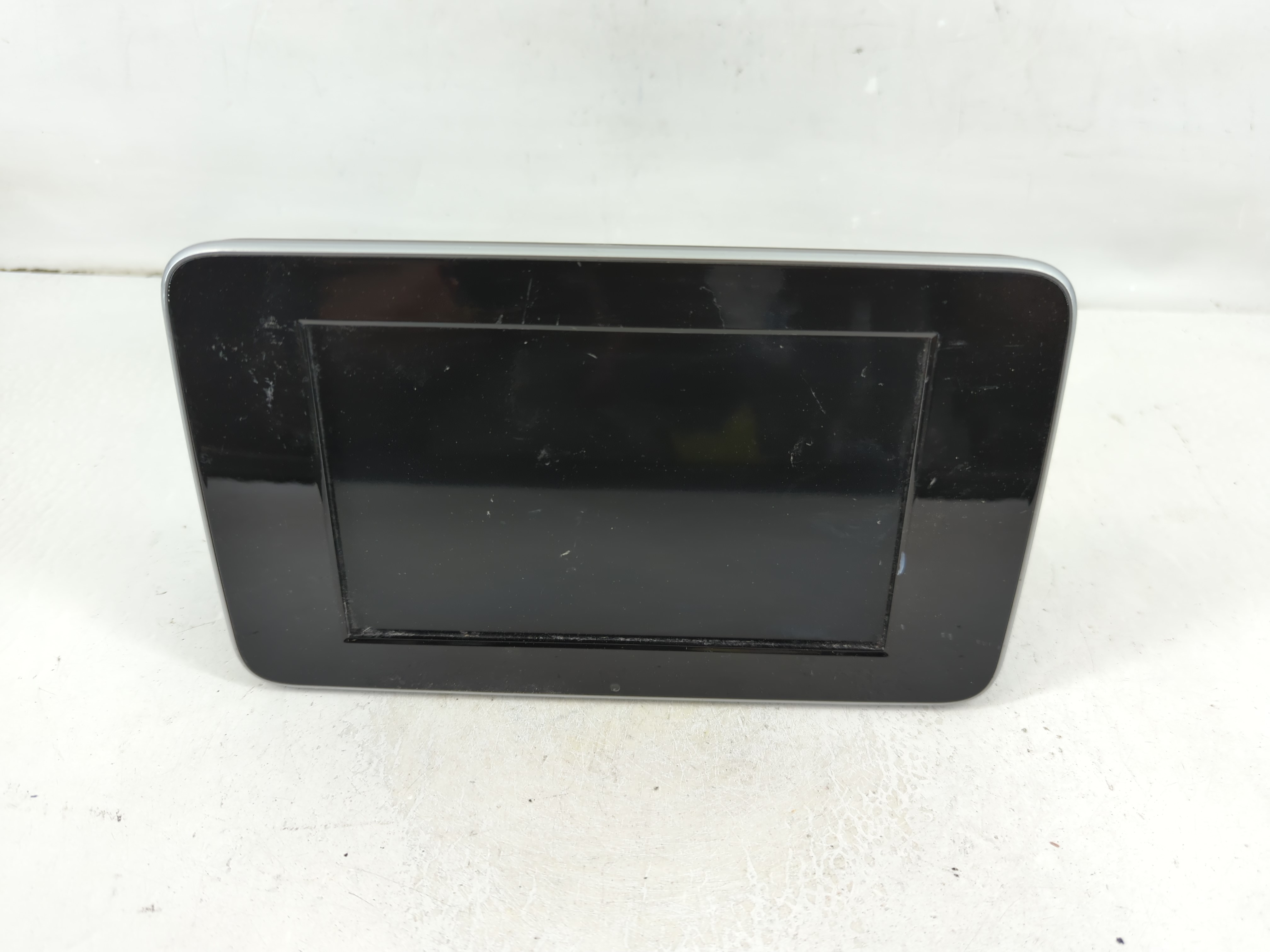2012-2015 Mercedes-benz C250 Information Display Screen 1111200 - Oemusedautoparts1.com
