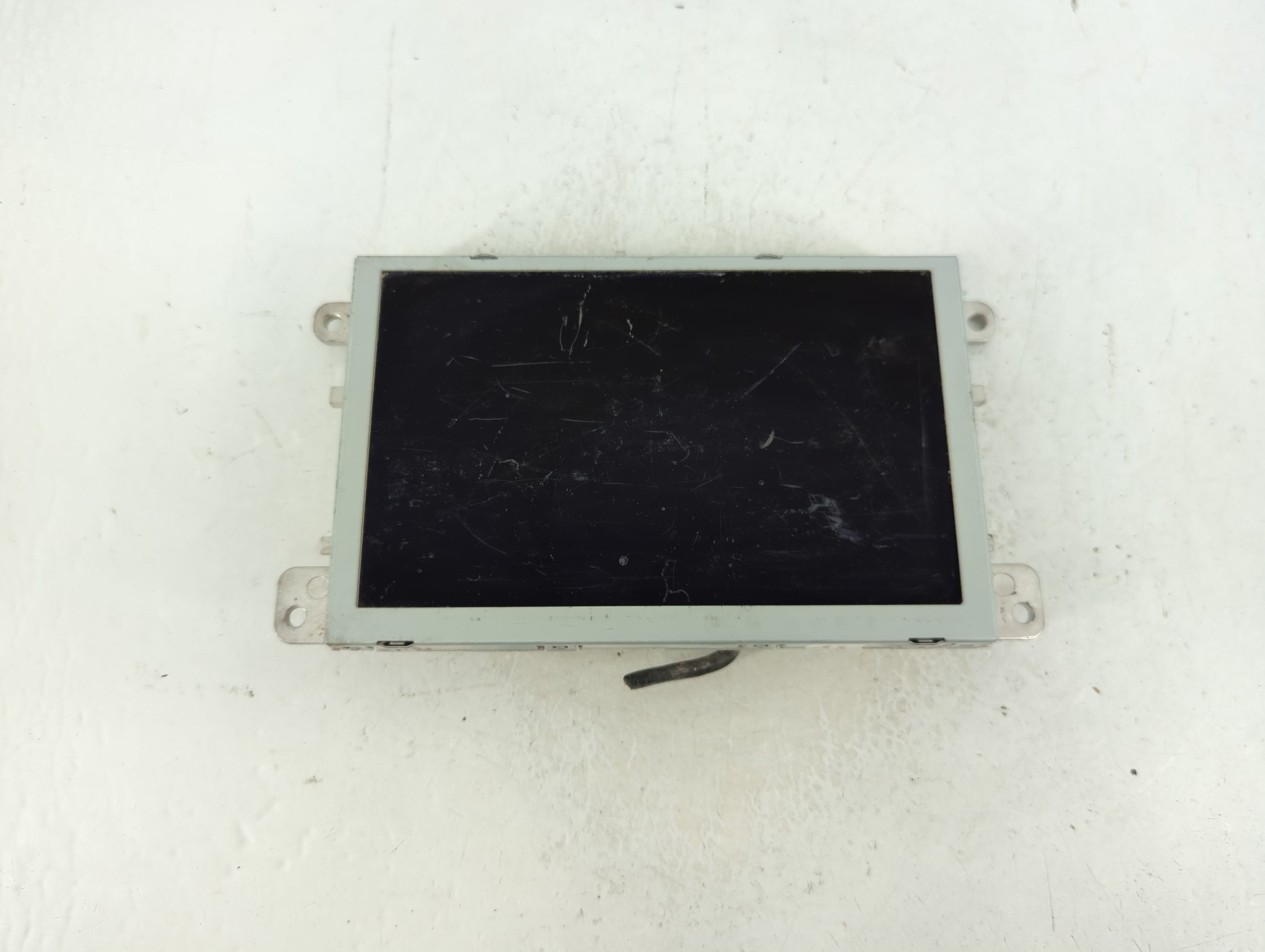 2013-2017 Audi Q5 Information Display Screen 1111201 - Oemusedautoparts1.com