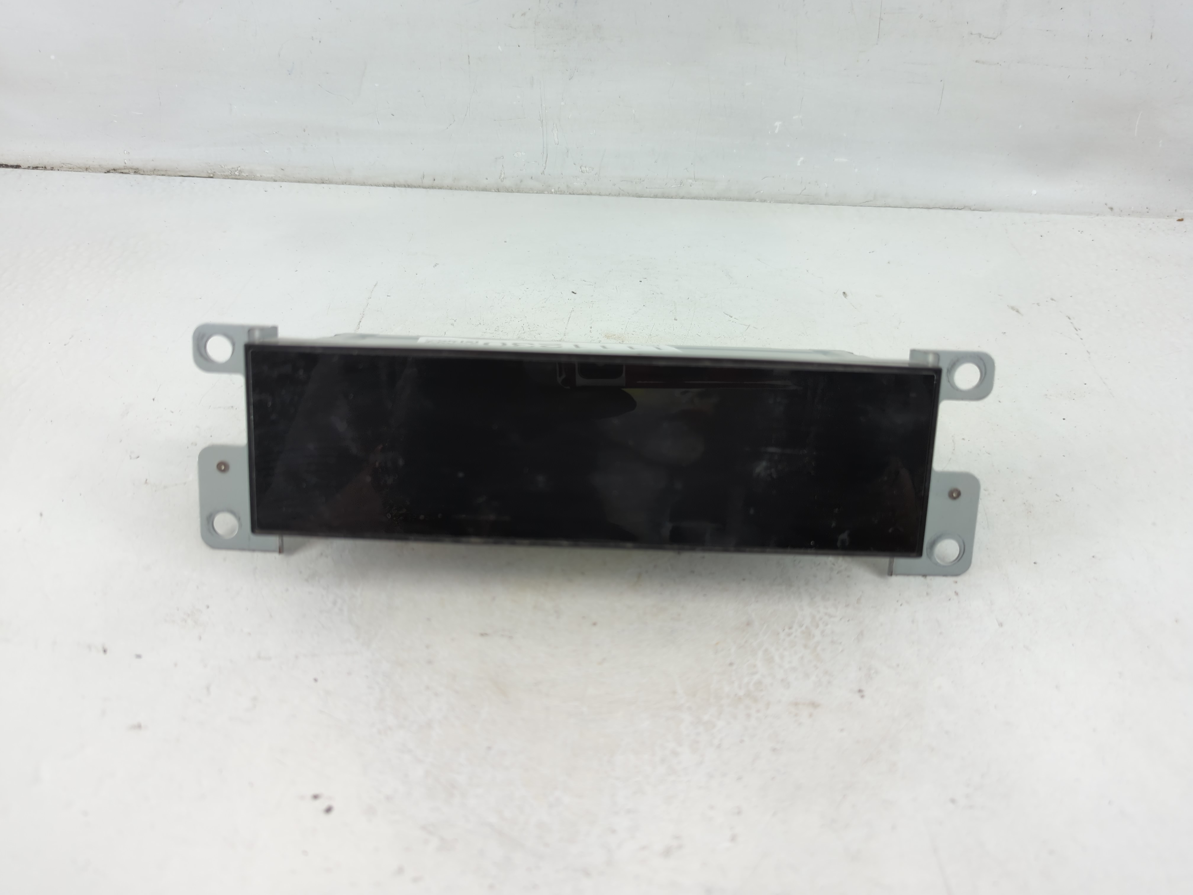 Picture of 2010-2010 Ford Mustang Information Display Screen 1111230