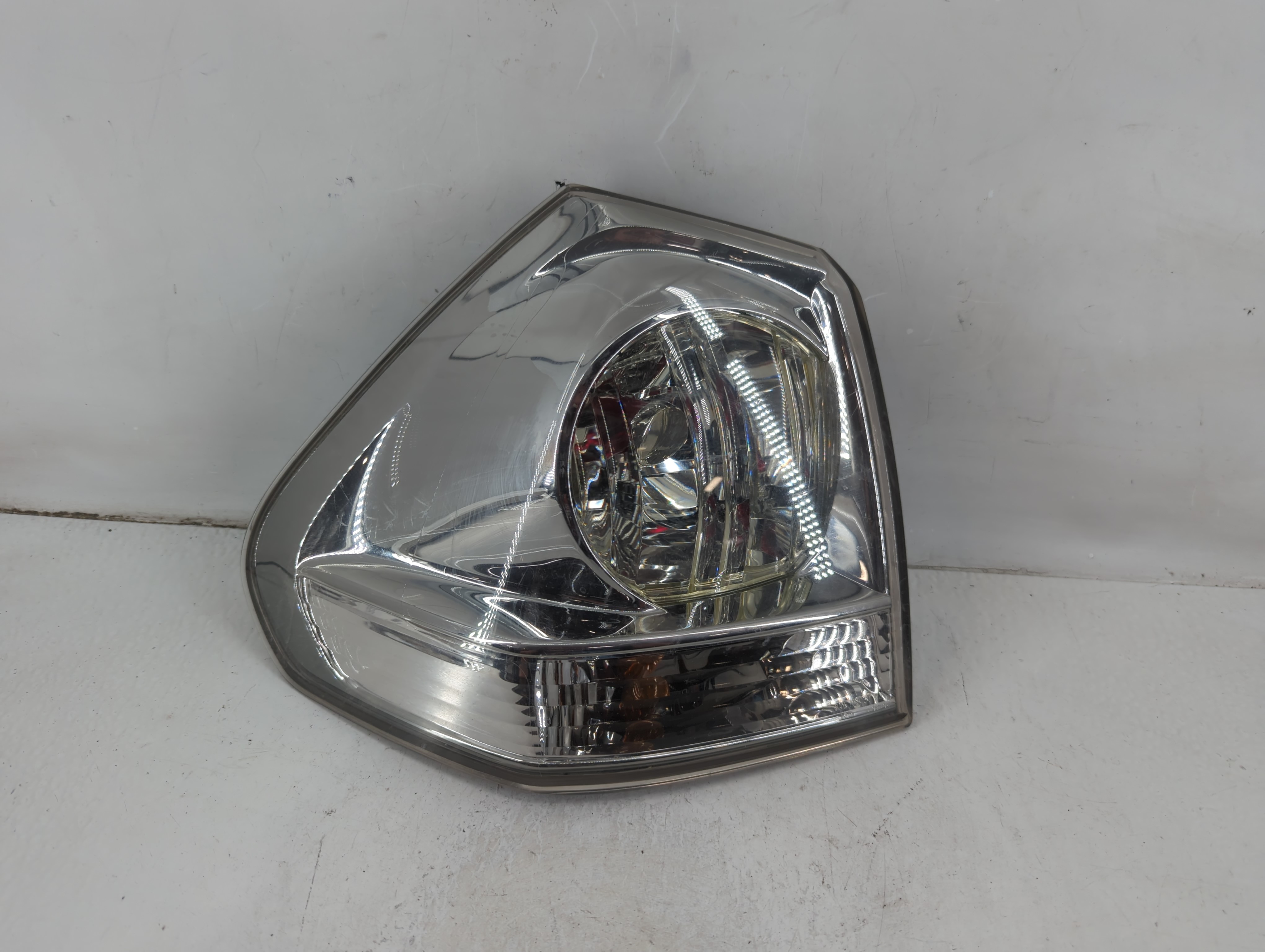 2007-2009 Lexus Rx350 Driver Left Side Tail Light Taillight Oem 1111258 - Oemusedautoparts1.com