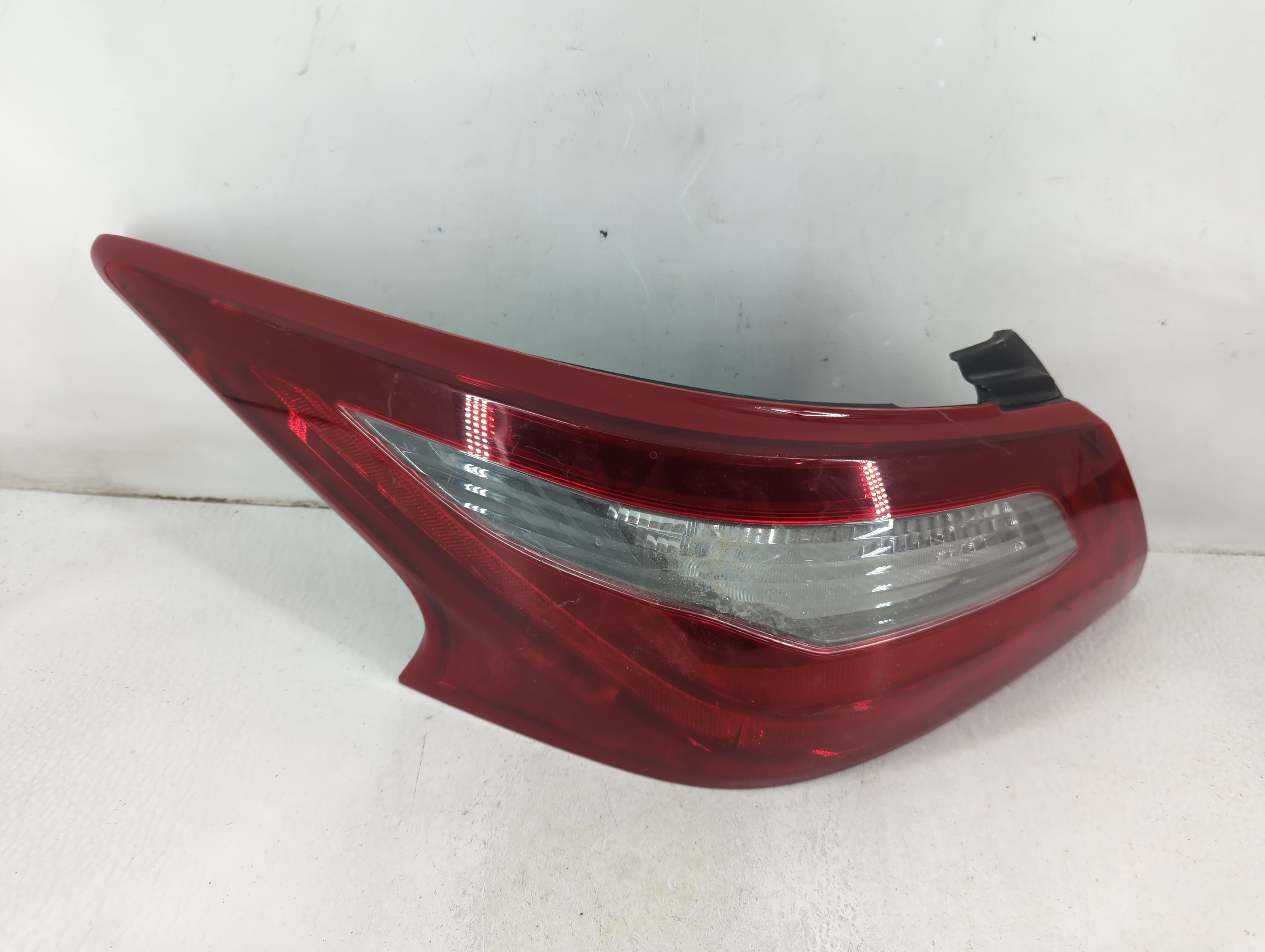 2018-2018 Nissan Altima Driver Left Side Tail Light Taillight Oem 1111267 - Oemusedautoparts1.com