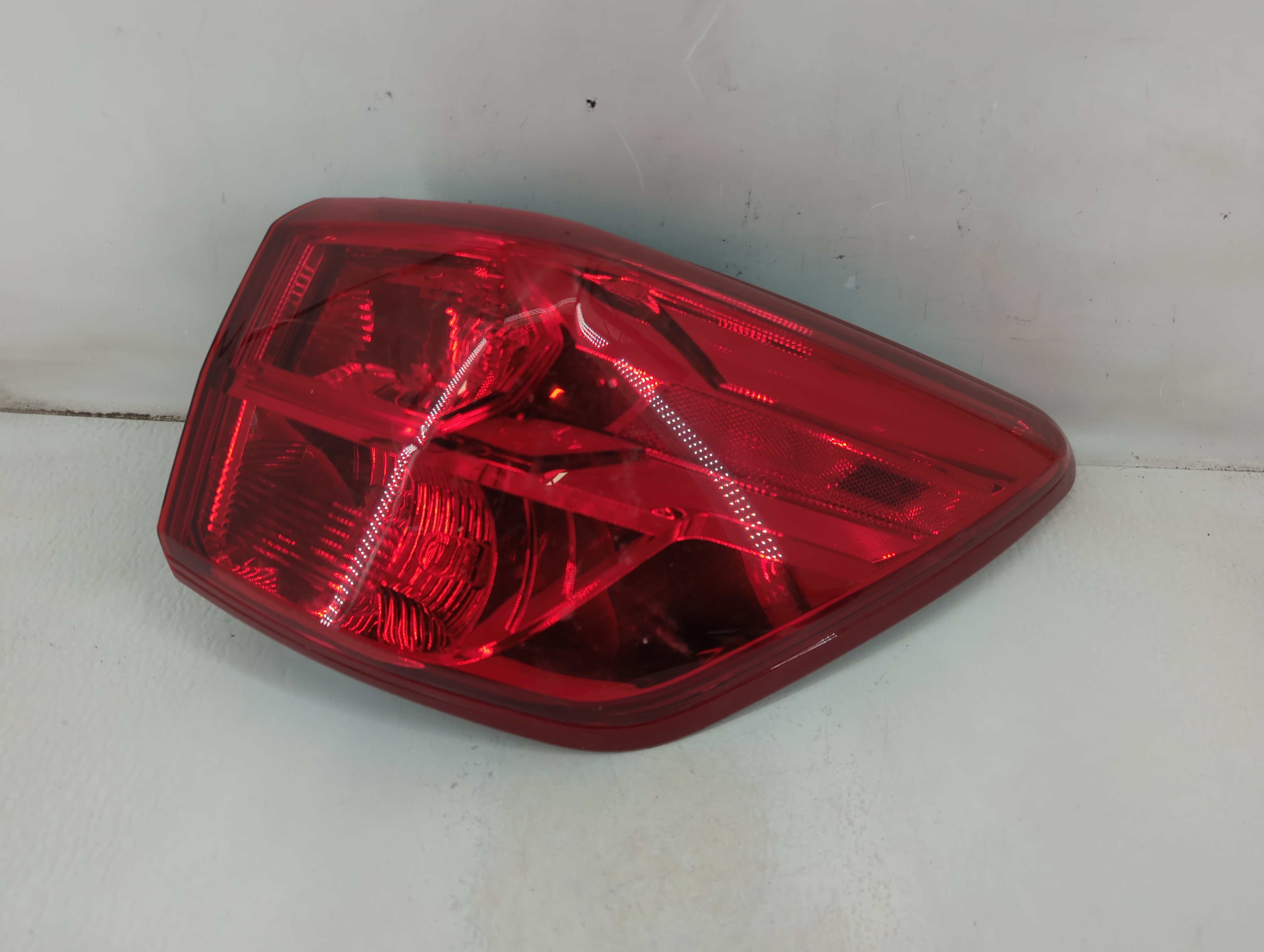 2017 Nissan Pathfinder Passenger Right Side Tail Light Taillight Oem 1111278 - Oemusedautoparts1.com