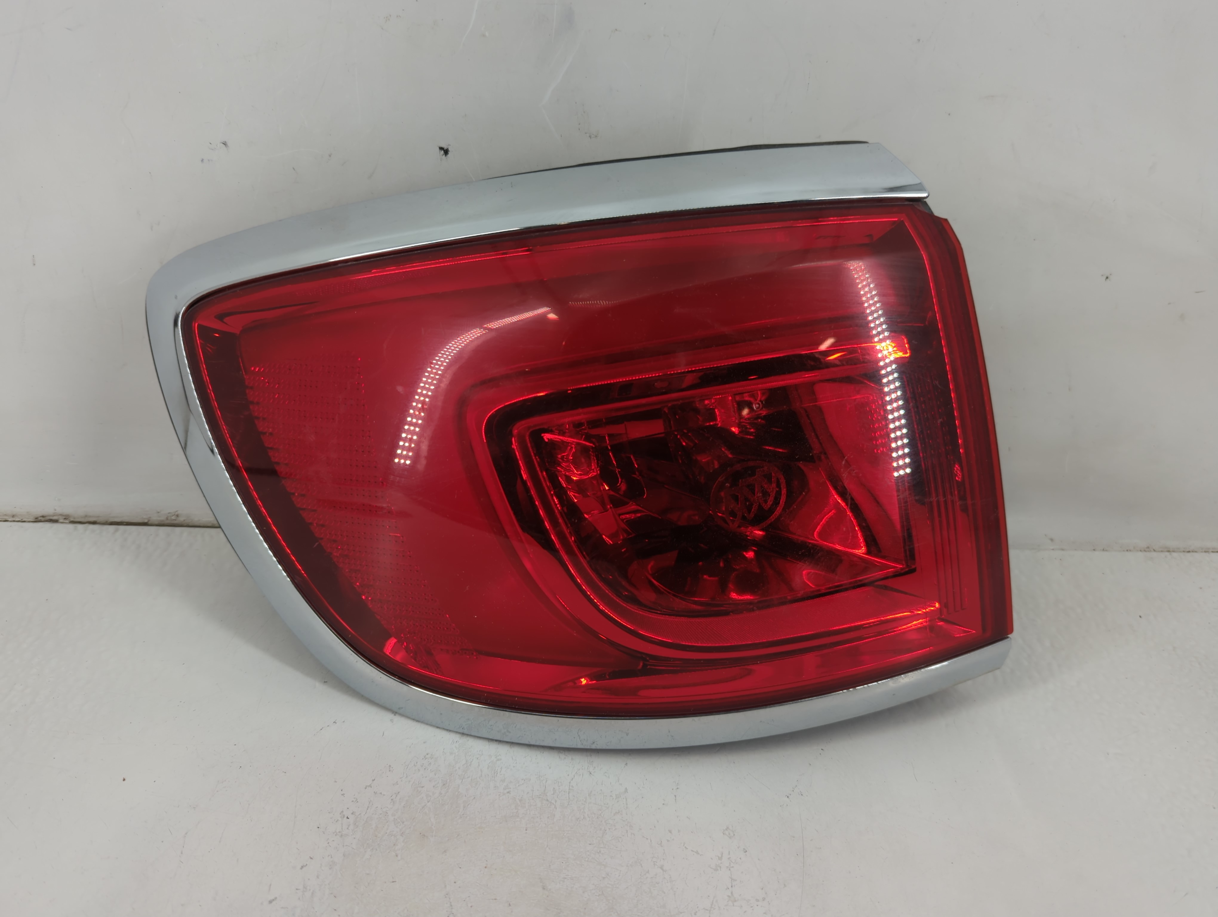 2013-2017 Buick Enclave Driver Left Side Tail Light Taillight Oem 1111288 - Oemusedautoparts1.com