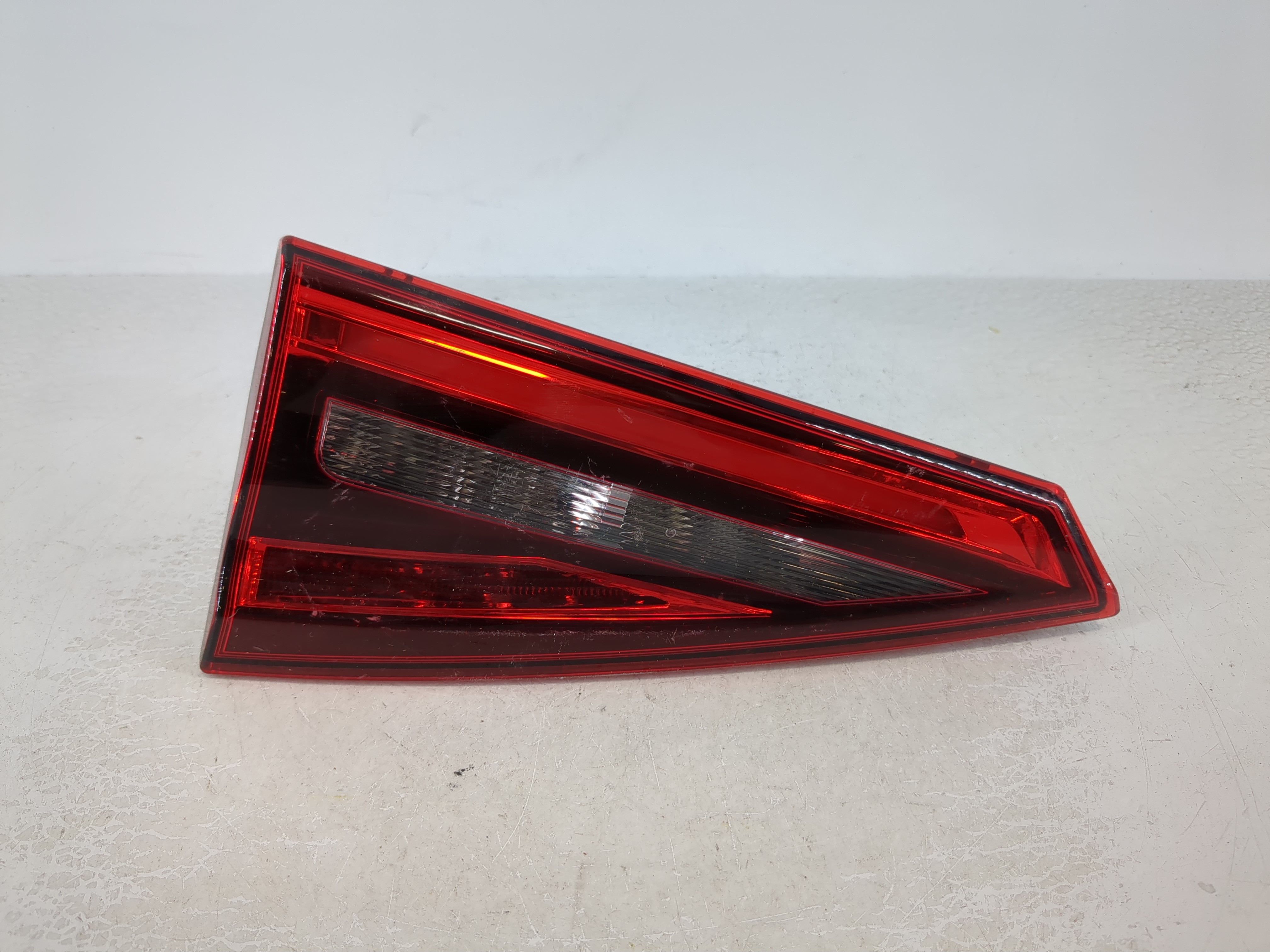 2013-2017 Buick Enclave Driver Left Side Tail Light Taillight Oem 1111309 - Oemusedautoparts1.com