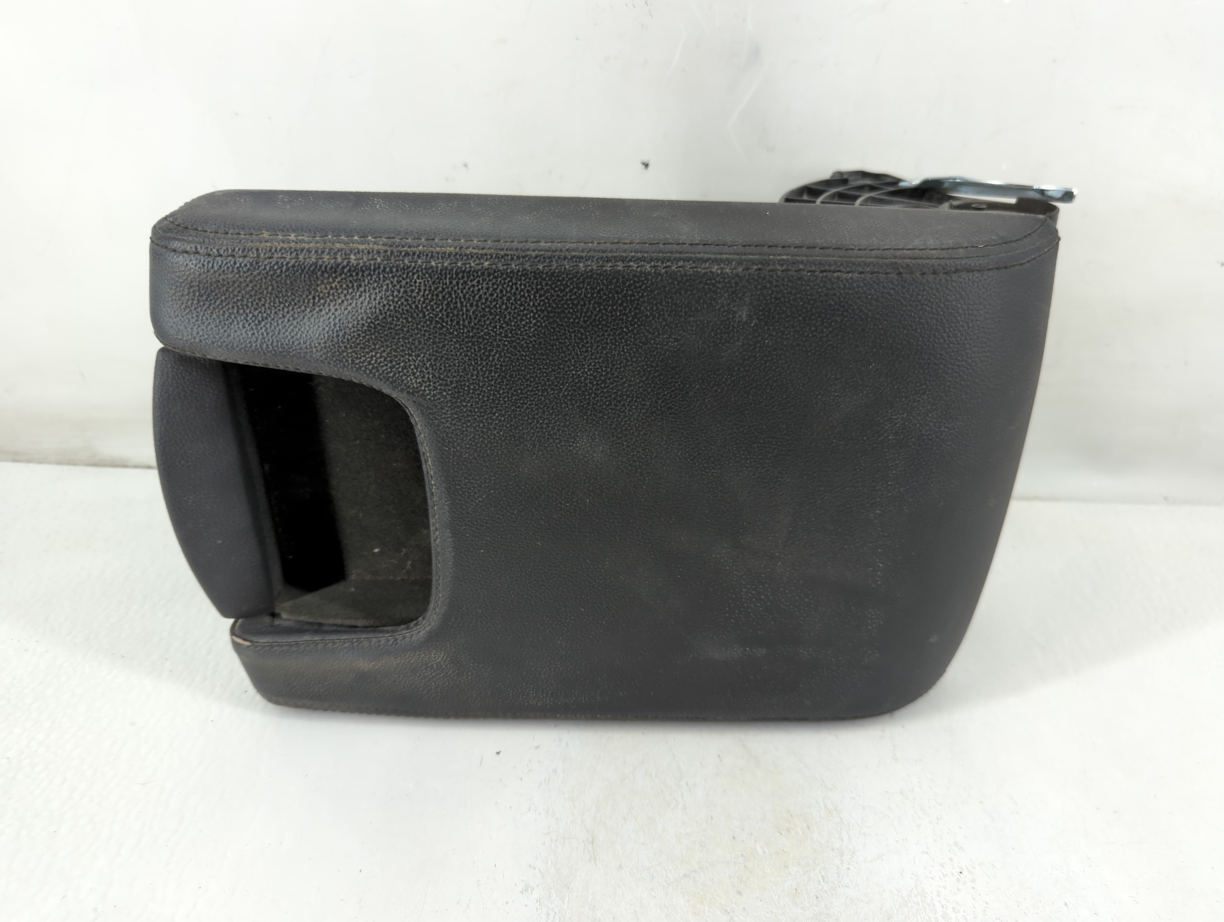 Picture of 2012-2014 Acura Tl Center Console Armrest Cover Lid Black 1111340