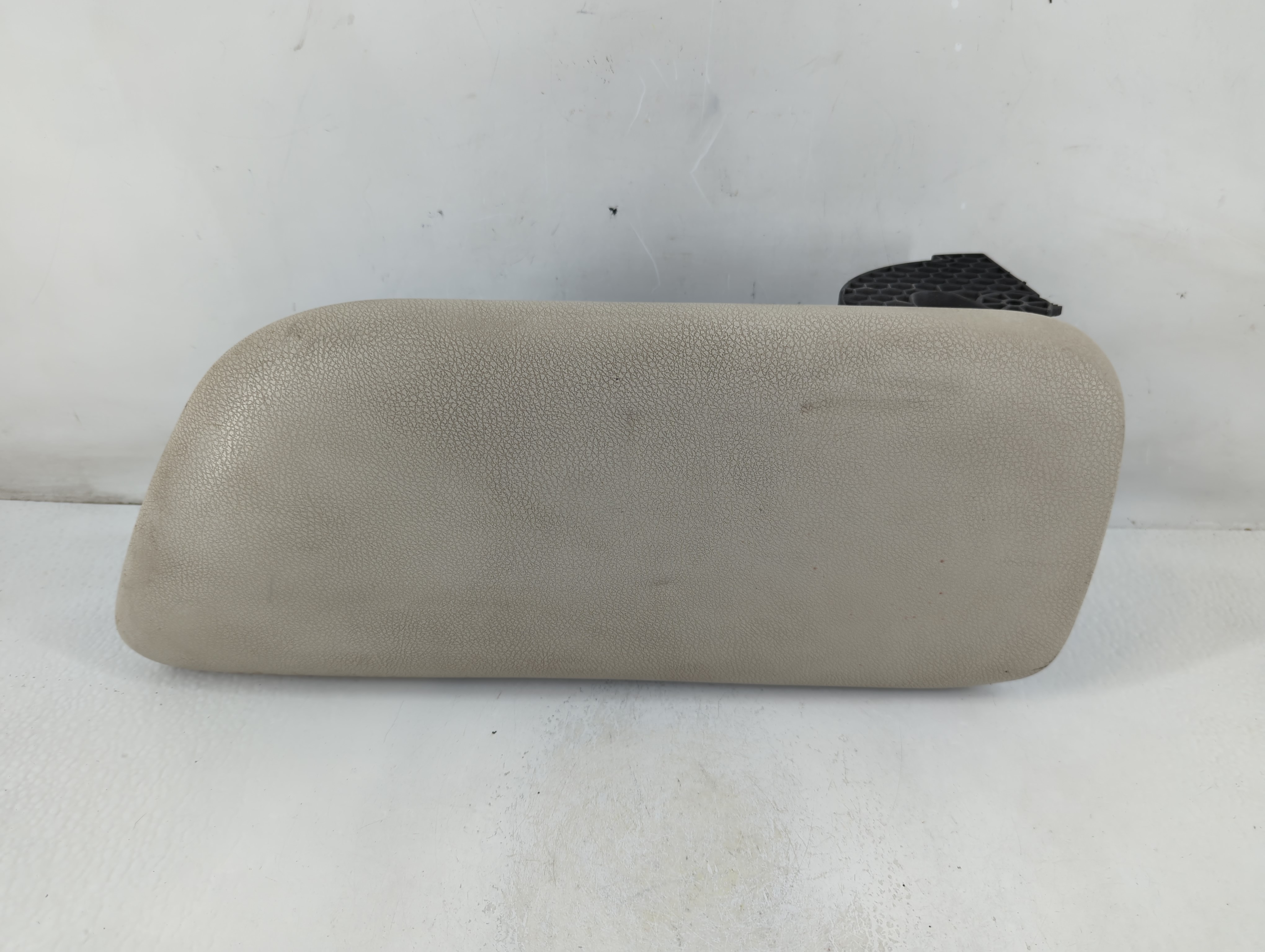 2018-2020 Toyota Camry Center Console Armrest Cover Lid Grey 1111351 - Oemusedautoparts1.com