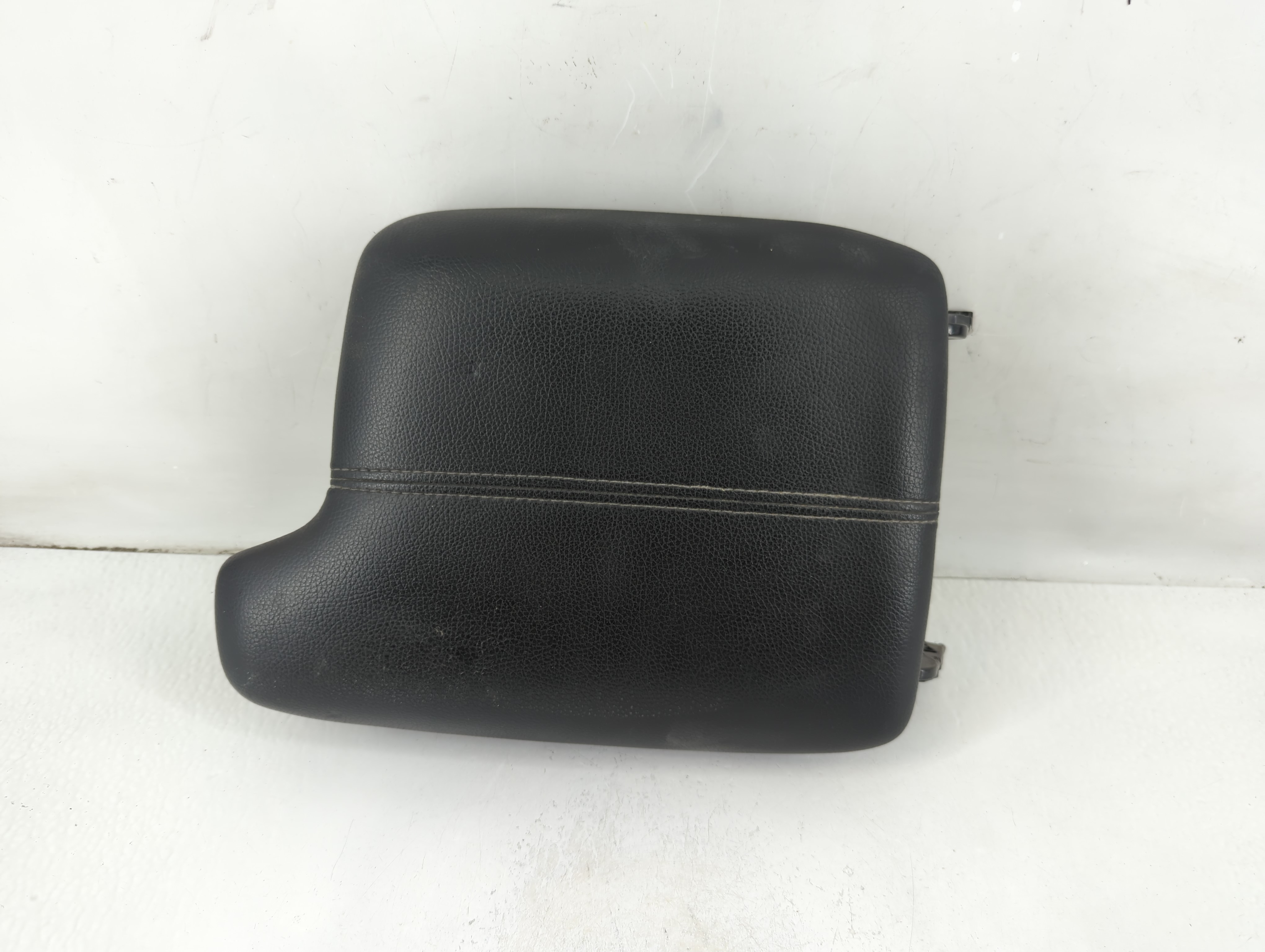 2013-2015 Honda Accord Center Console Armrest Cover Lid Black 1111365 - Oemusedautoparts1.com