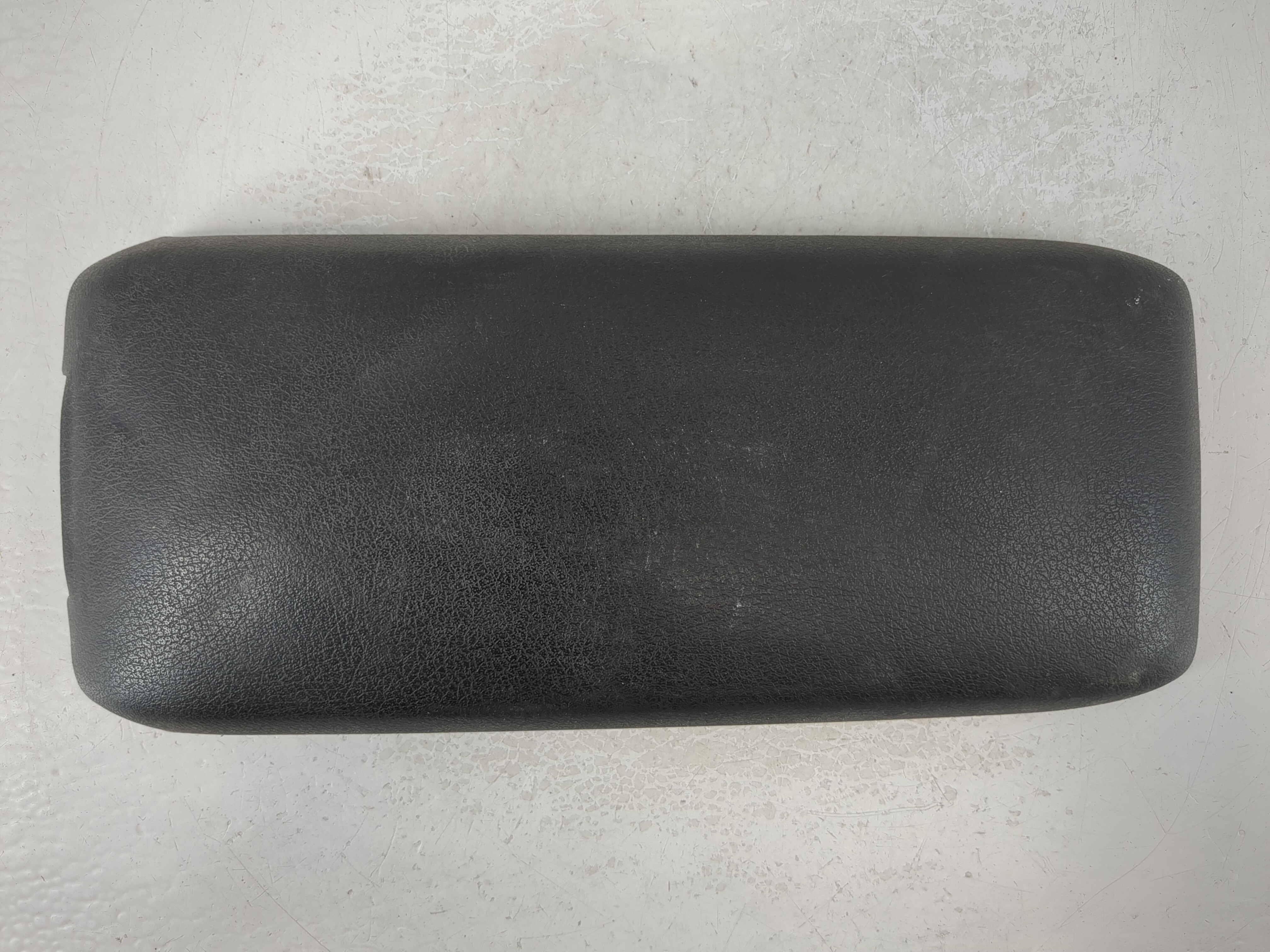 2010-2012 Dodge Caliber Center Console Armrest Cover Lid Black 1111380 - Oemusedautoparts1.com