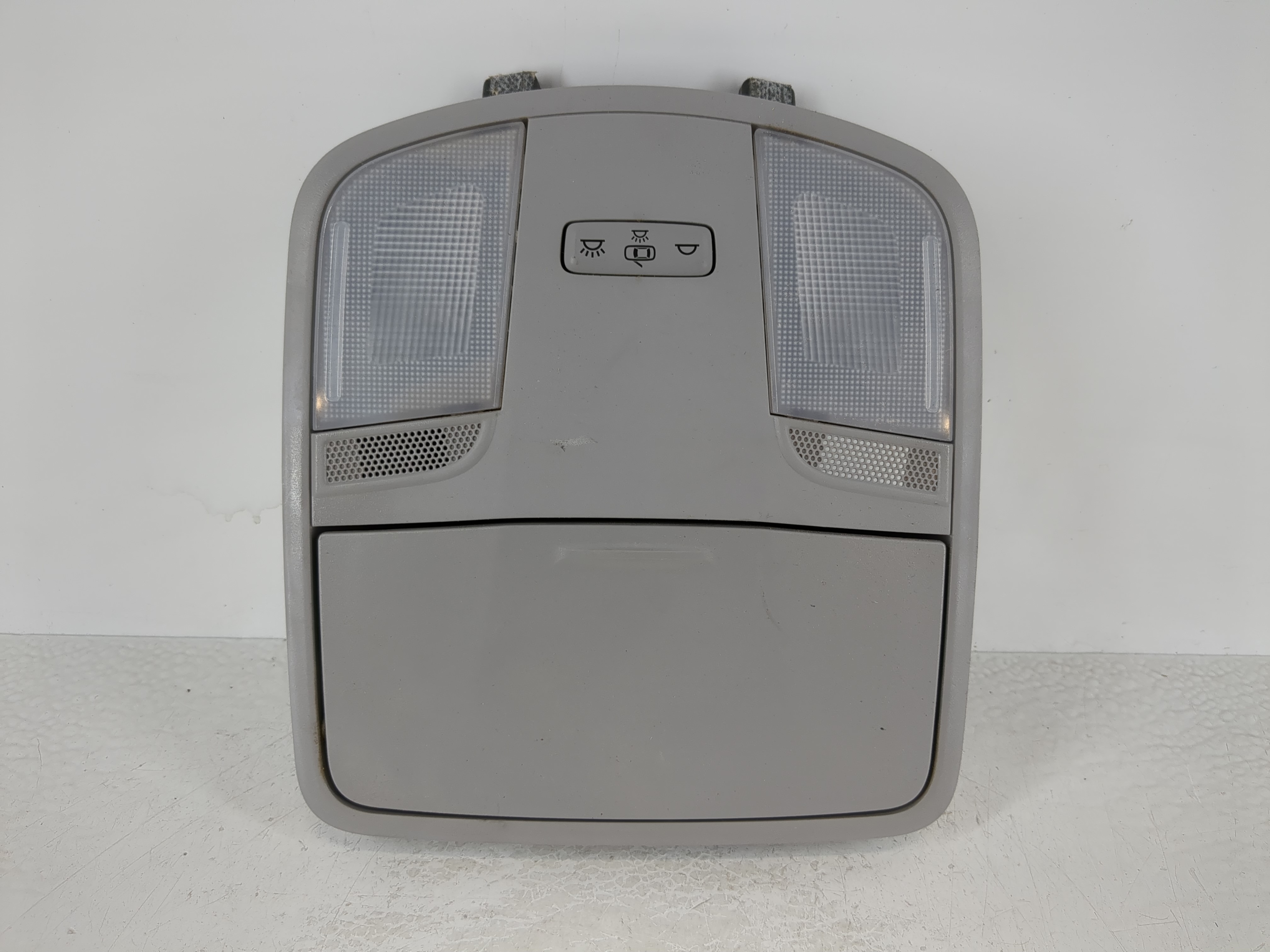 2022 Hyundai Kona Overhead Roof Console 1111417 - Oemusedautoparts1.com