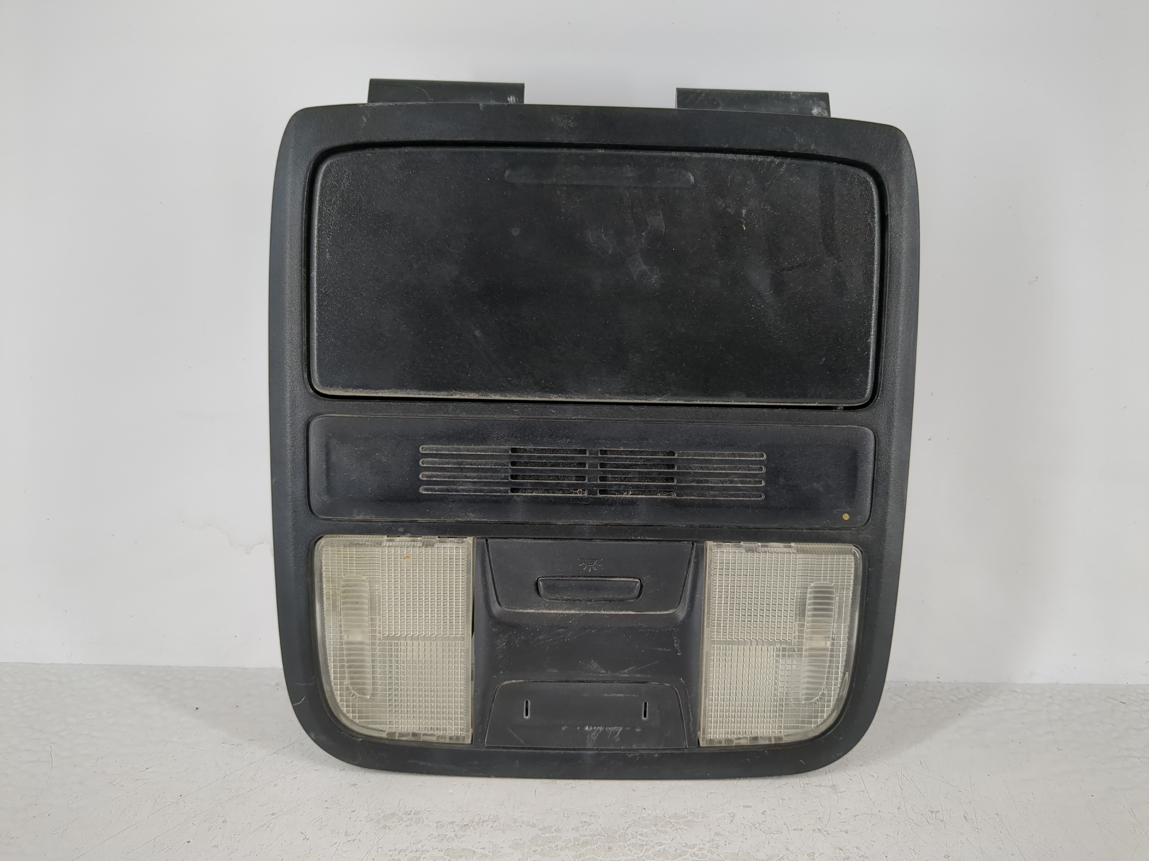 2019 Honda Accord Overhead Roof Console 1111422 - Oemusedautoparts1.com
