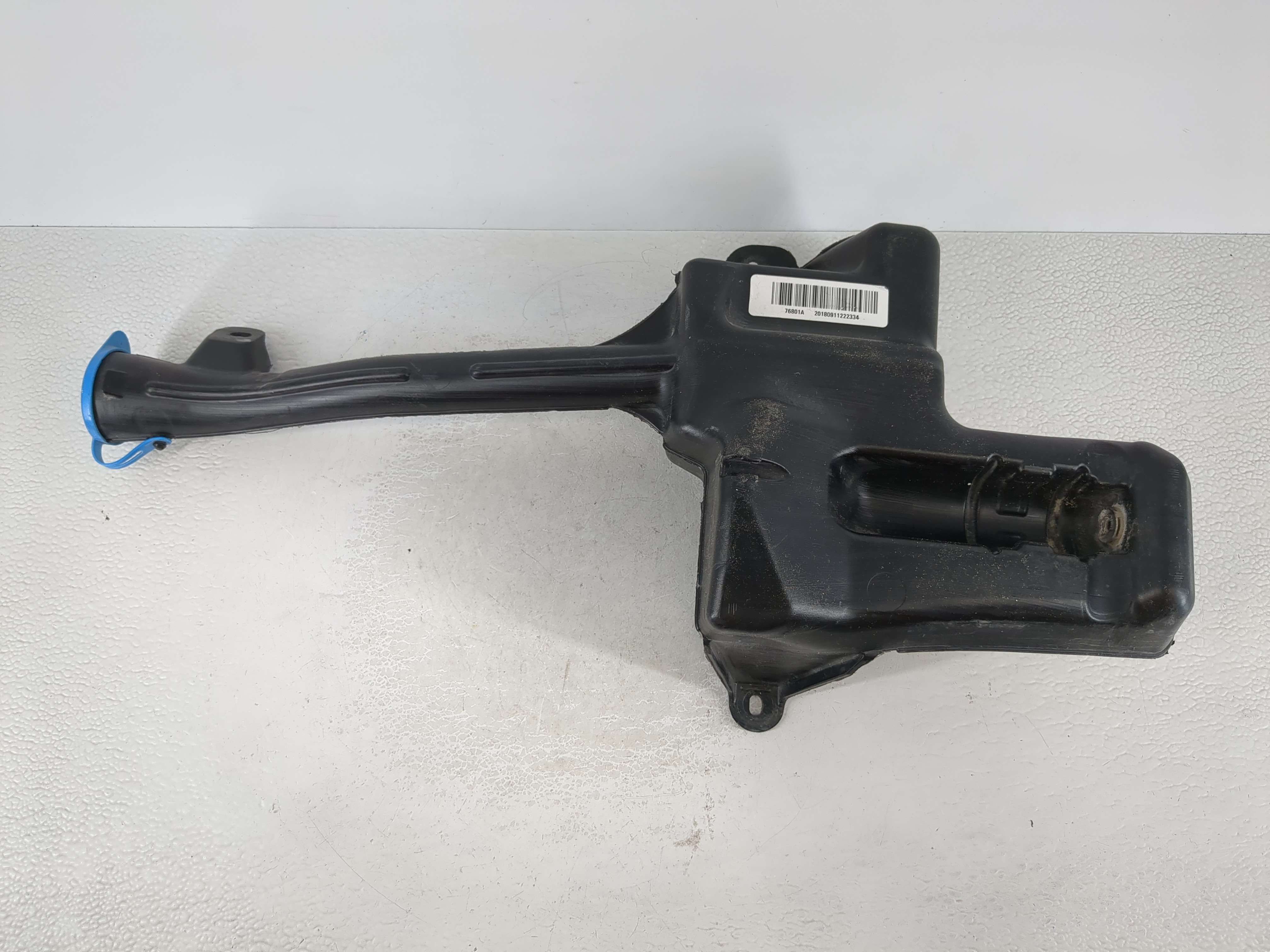 2020 Honda Odyssey Windshield Washer Fluid Reservoir Bottle Oem 1111436 - Oemusedautoparts1.com