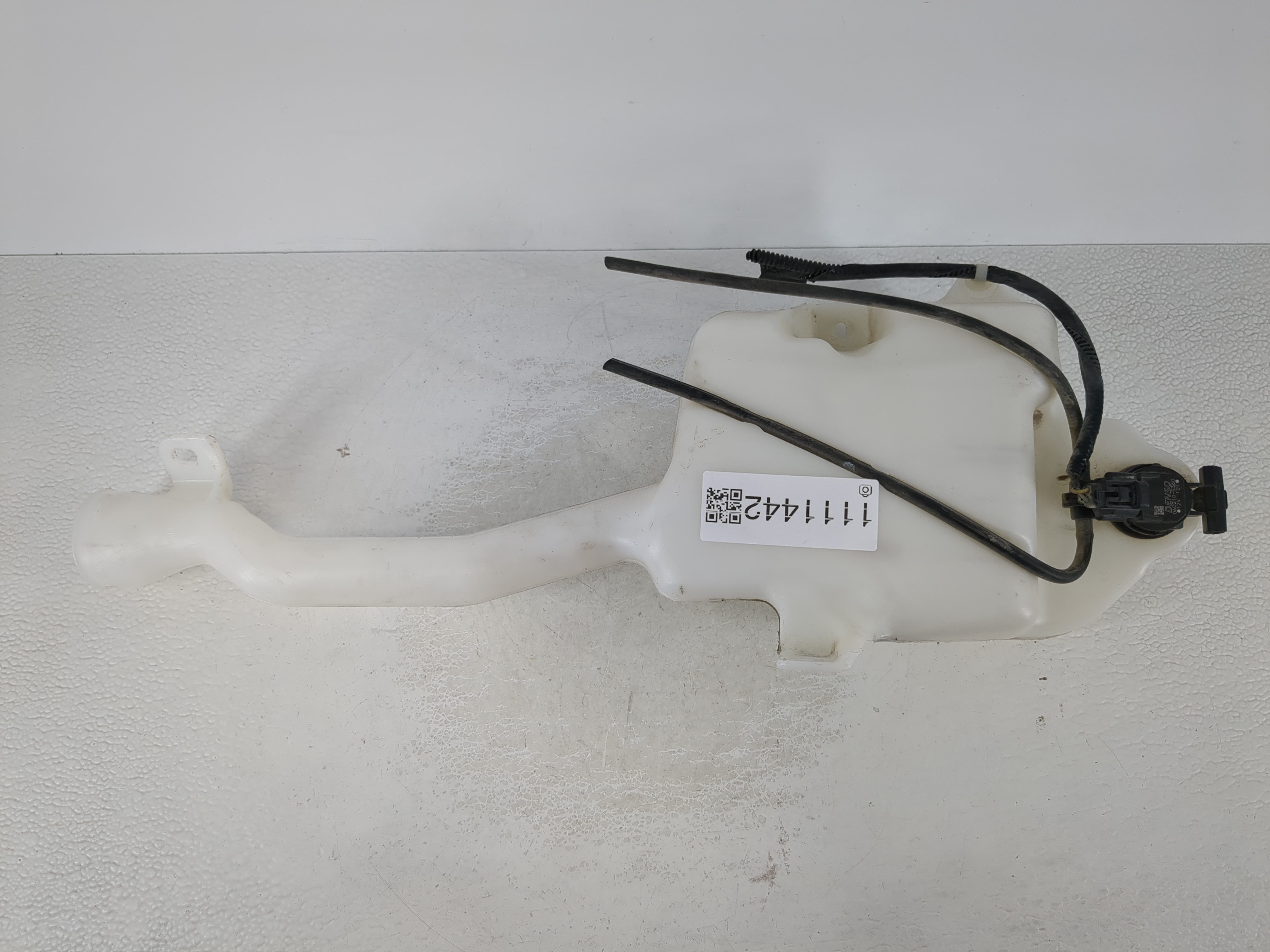 2011-2017 Honda Odyssey Windshield Washer Fluid Reservoir Bottle Oem 1111442 - Oemusedautoparts1.com