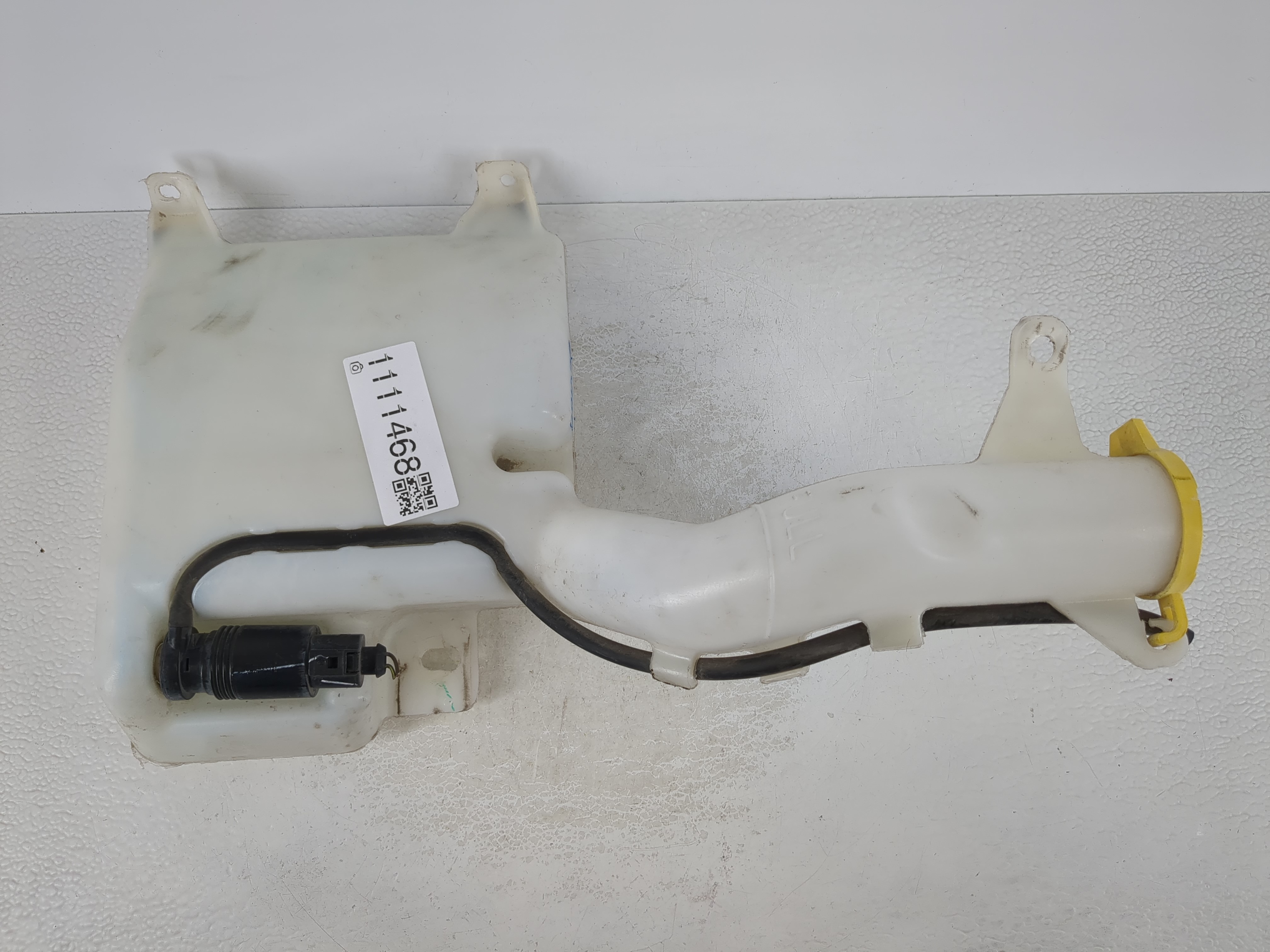2011-2014 Dodge Avenger Windshield Washer Fluid Reservoir Bottle Oem 1111468 - Oemusedautoparts1.com
