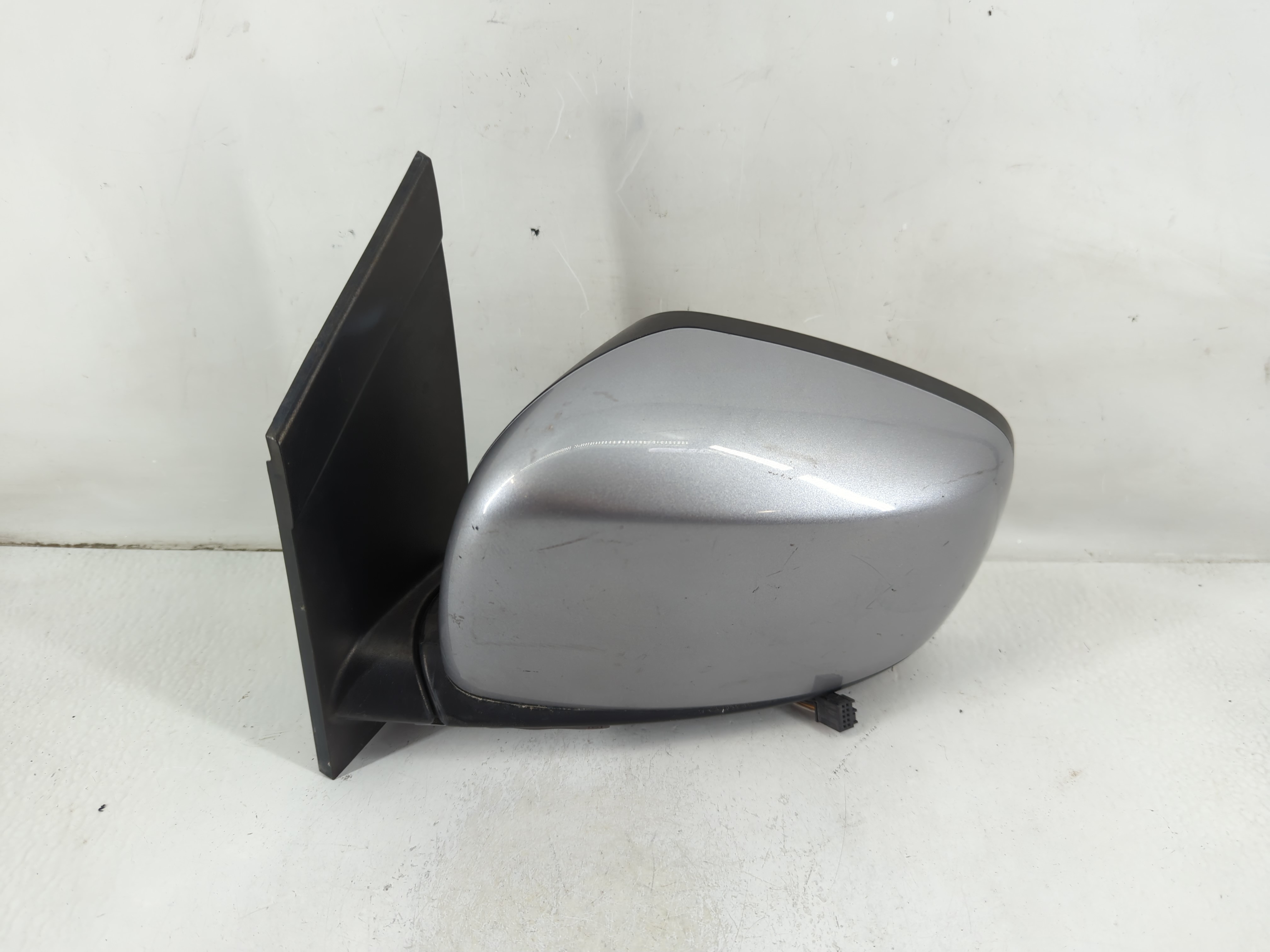 Picture of Dodge Caravan Driver Left Side View Power Door Mirror Gray 1111476