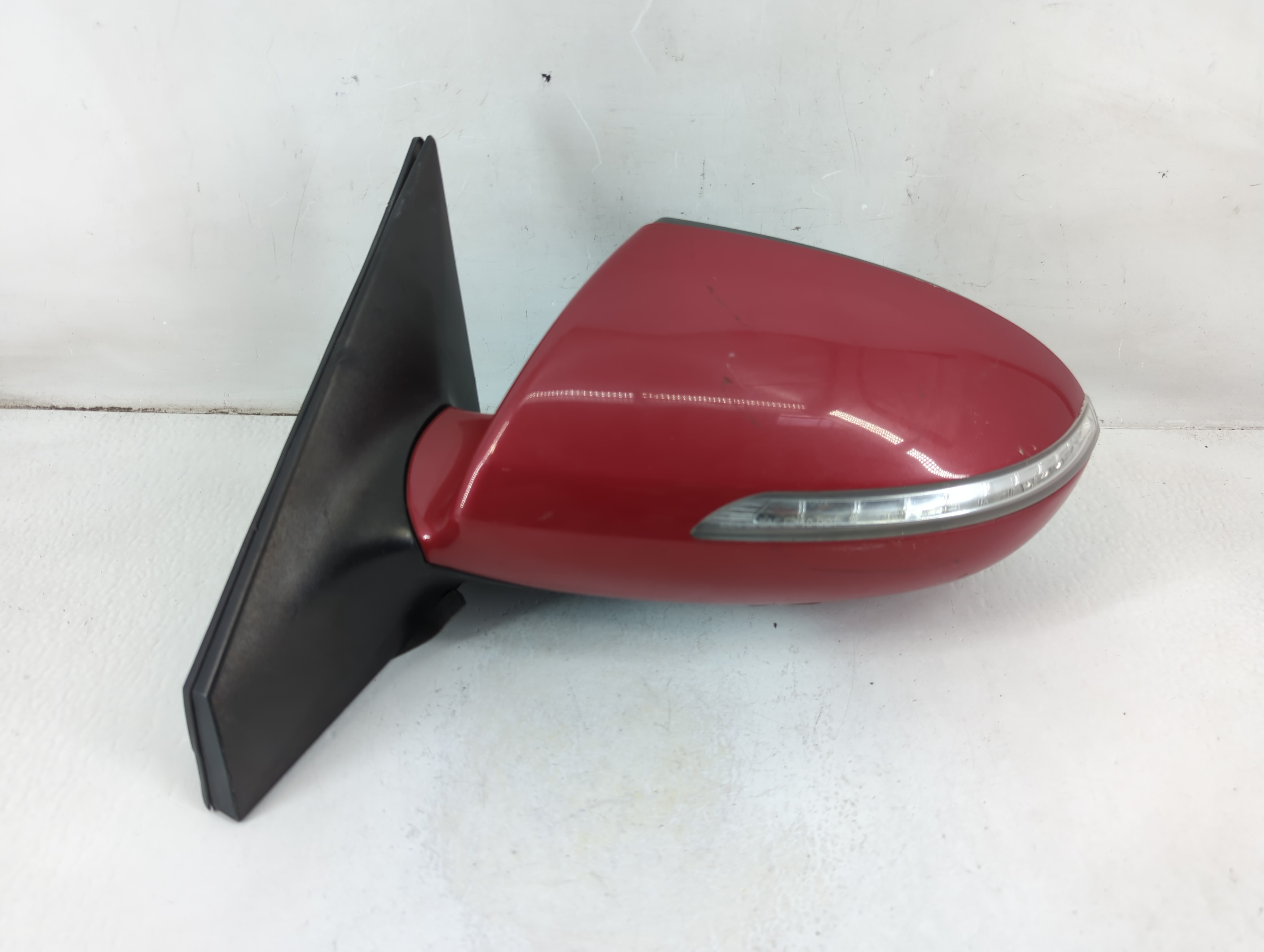 2011-2016 Kia Sportage Driver Left Side View Power Door Mirror Red 1111495 - Oemusedautoparts1.com