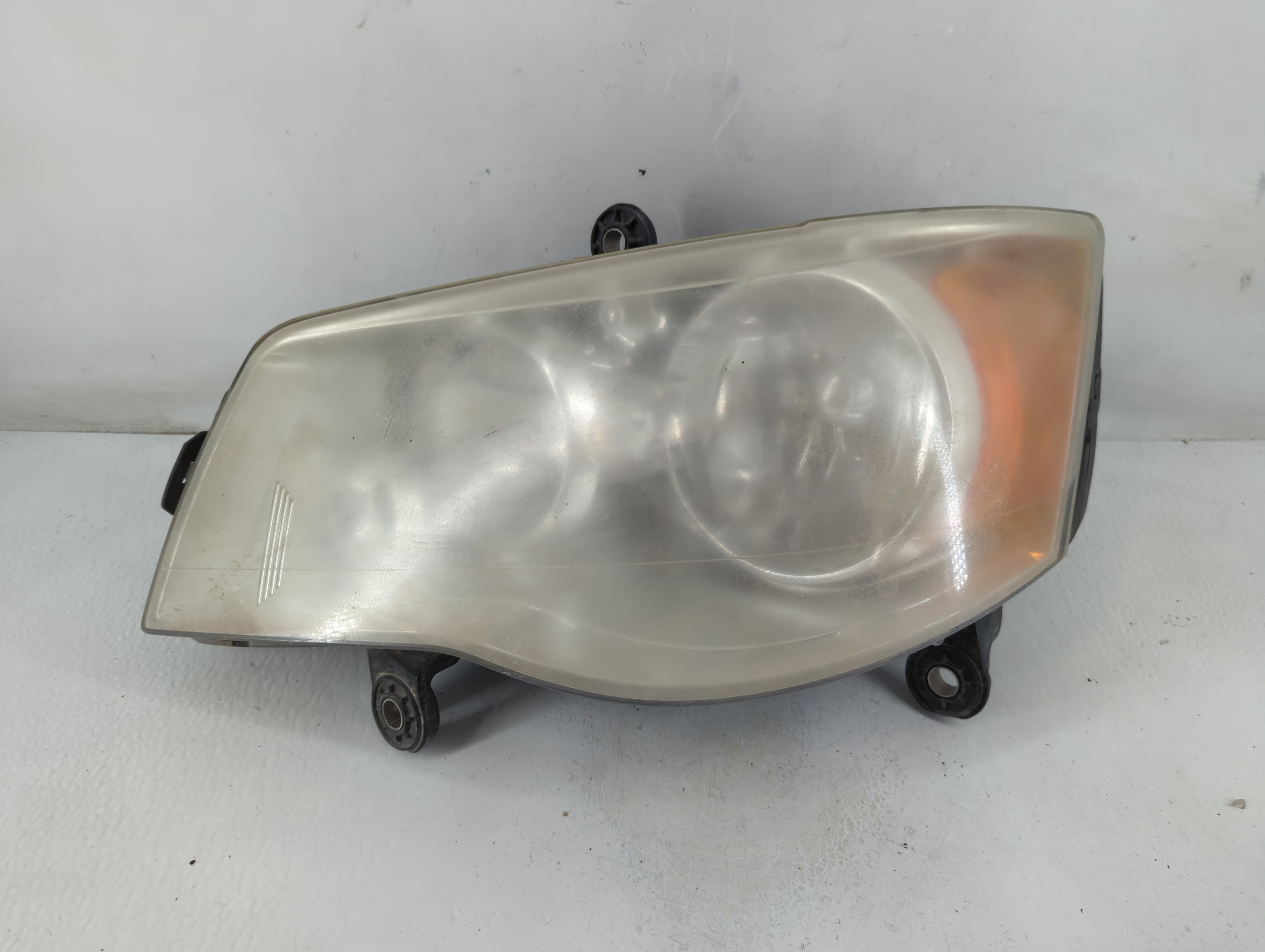 2008 Chrysler Town & Country Driver Left Oem Head Light Headlight Lamp 1111509 - Oemusedautoparts1.com