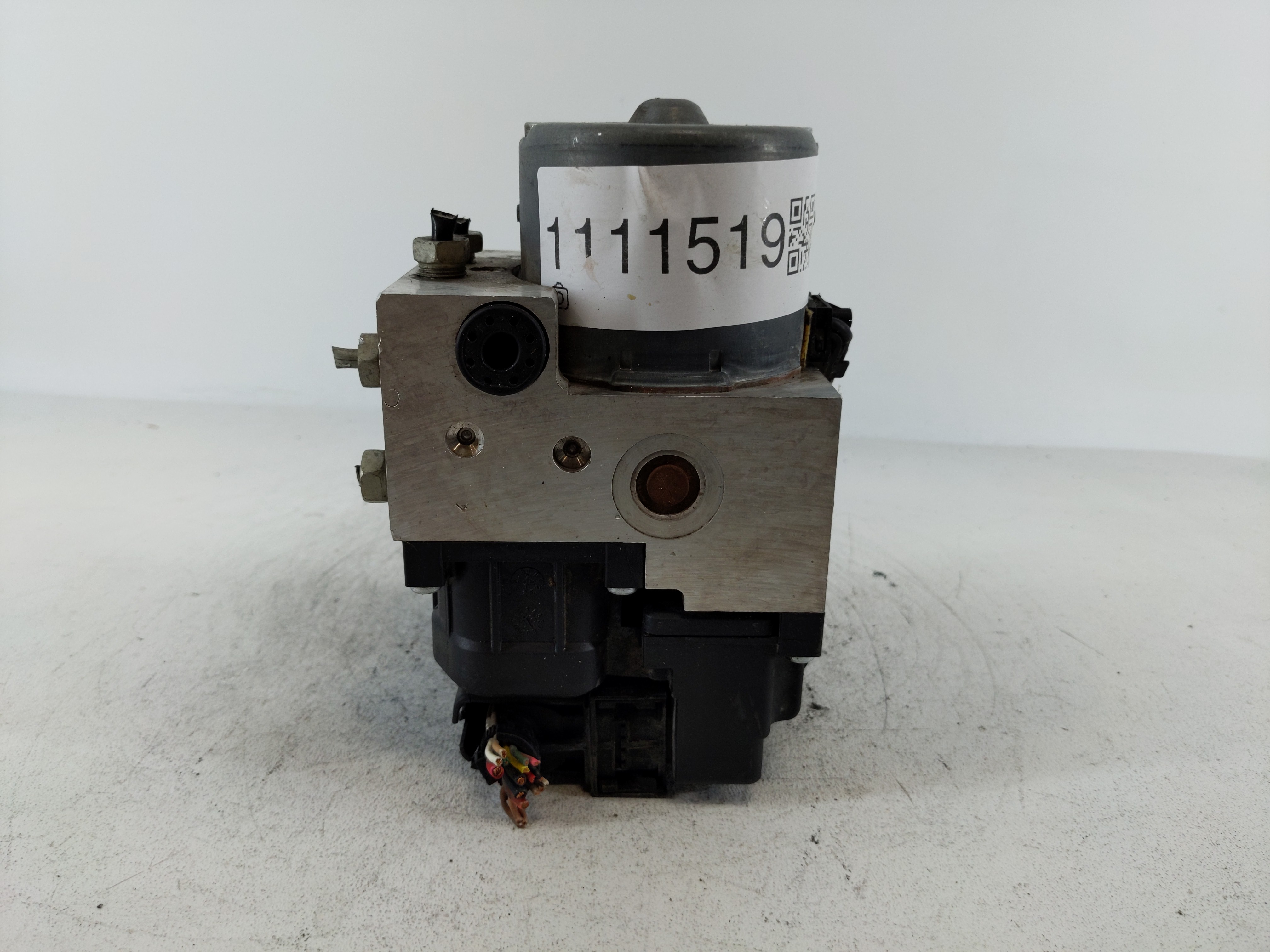 2004-2007 Saturn Vue Abs Pump Control Module 1111519 - Oemusedautoparts1.com