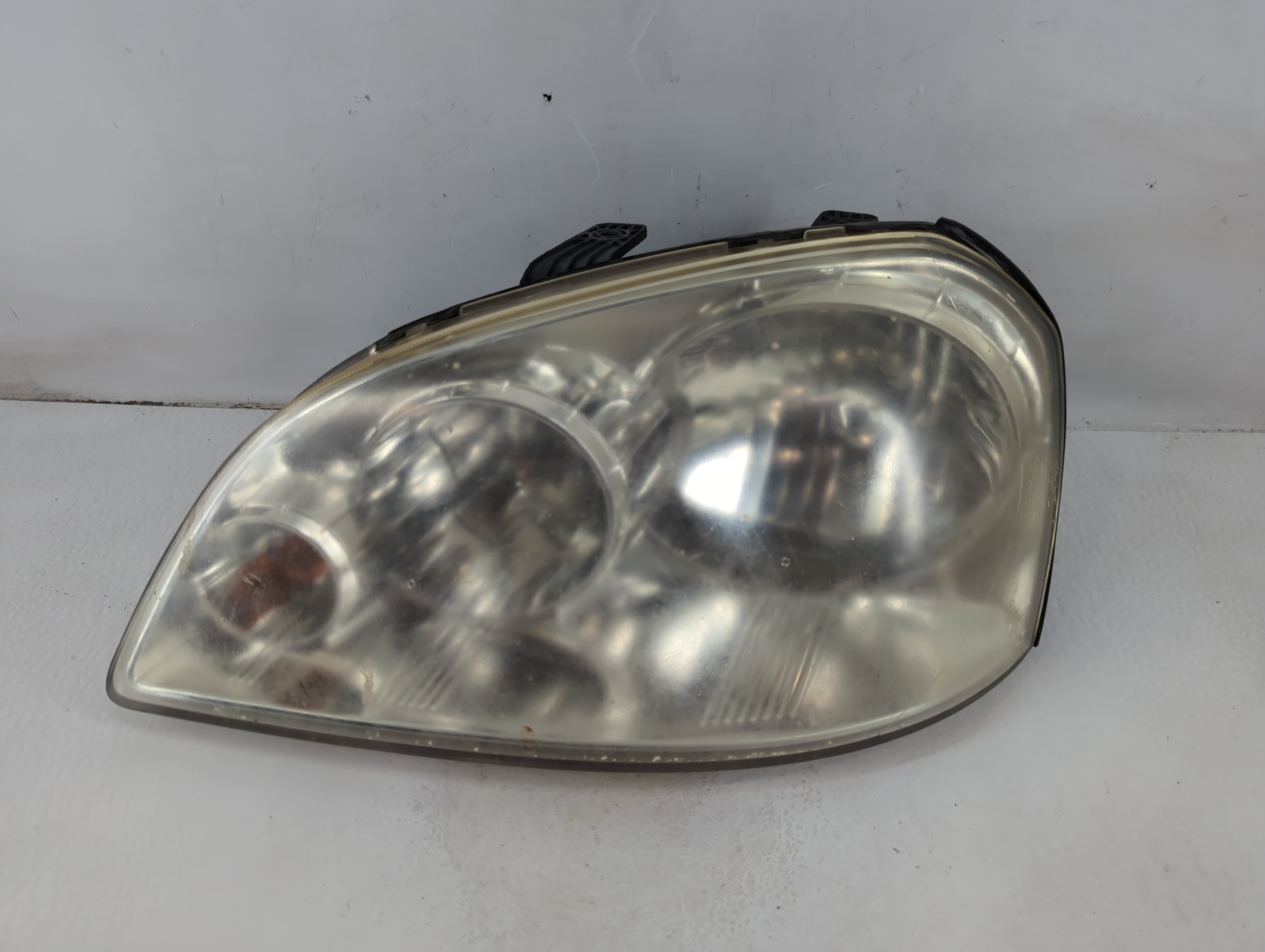 2005-2008 Suzuki Forenza Driver Left Oem Head Light Headlight Lamp 1111537 - Oemusedautoparts1.com