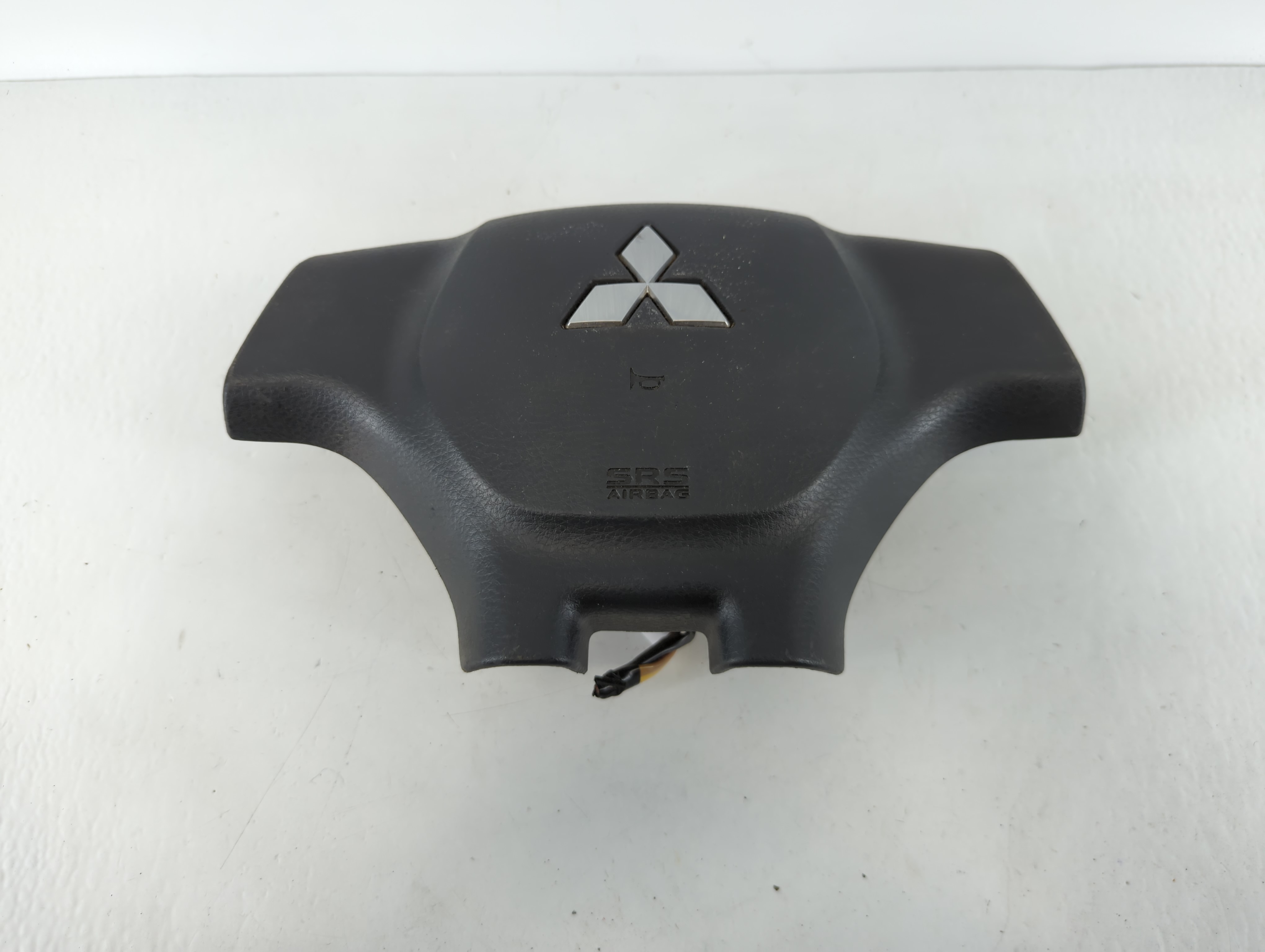 Picture of 2006-2012 Mitsubishi Eclipse Air Bag Driver Left Steering Wheel Mounted 1111552