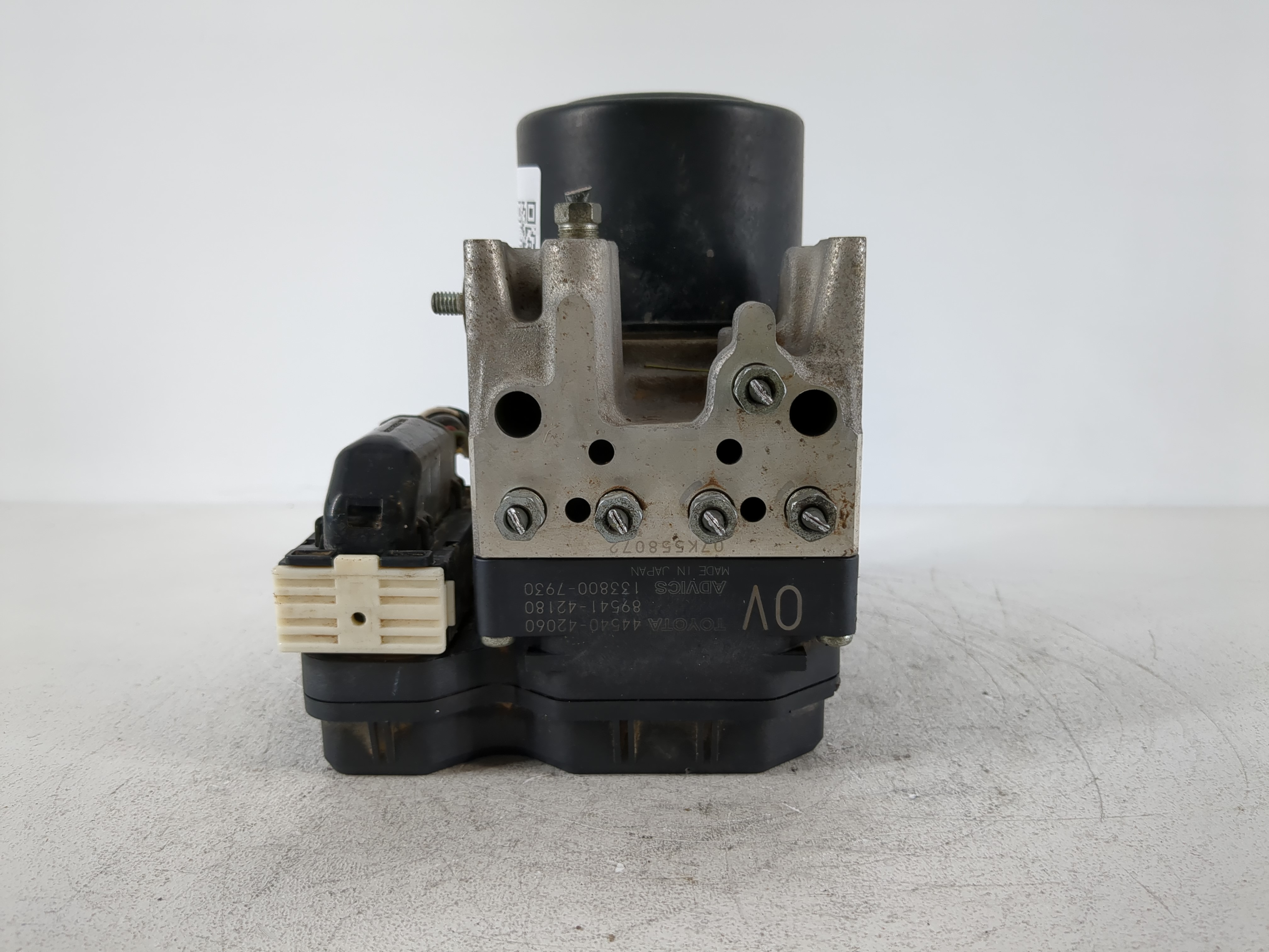 Picture of 2006-2008 Toyota Rav4 Abs Pump Control Module 1111592