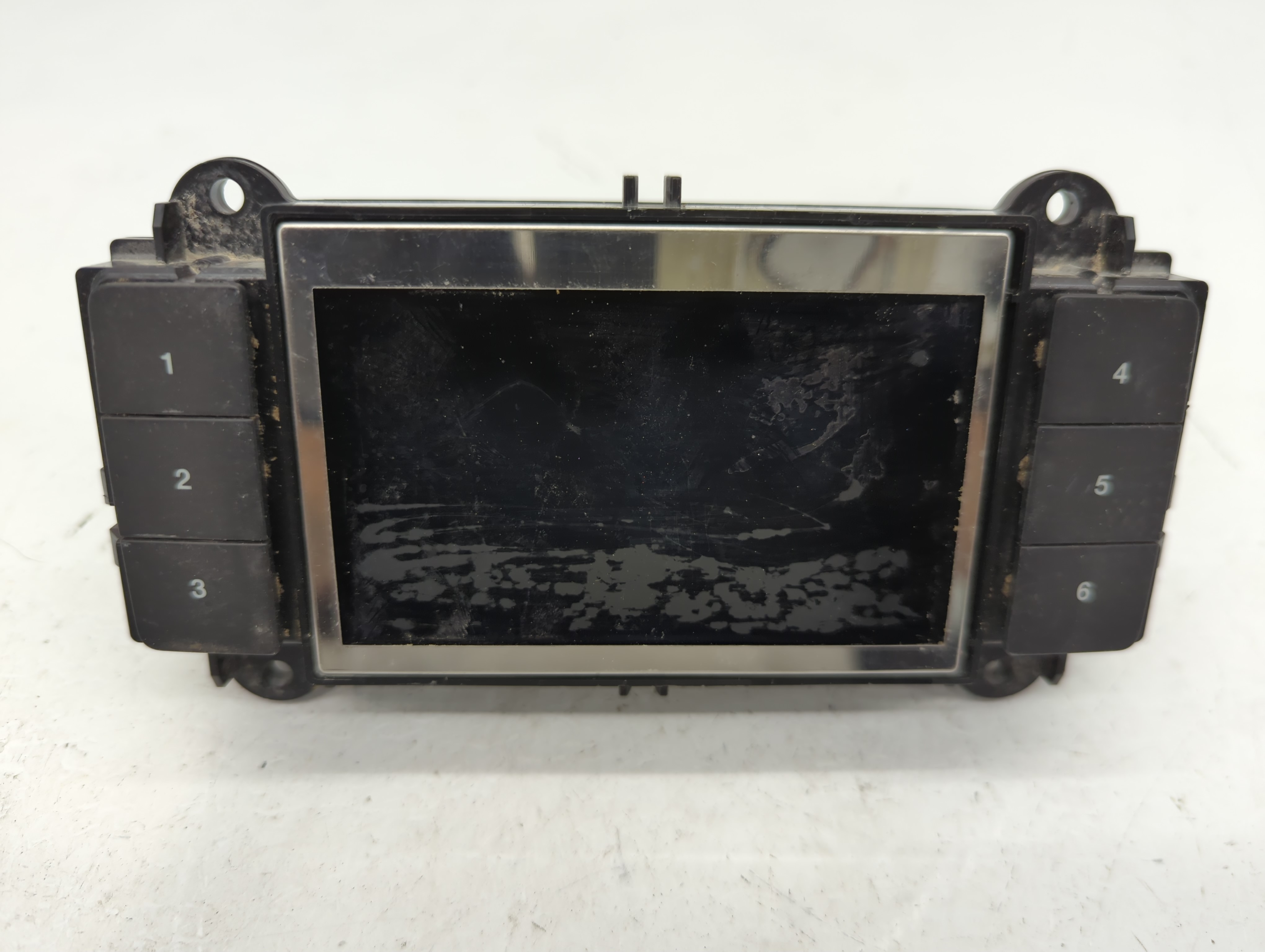 2020-2020 Ford Explorer Am Fm Cd Player Radio Receiver 1111638 - Oemusedautoparts1.com