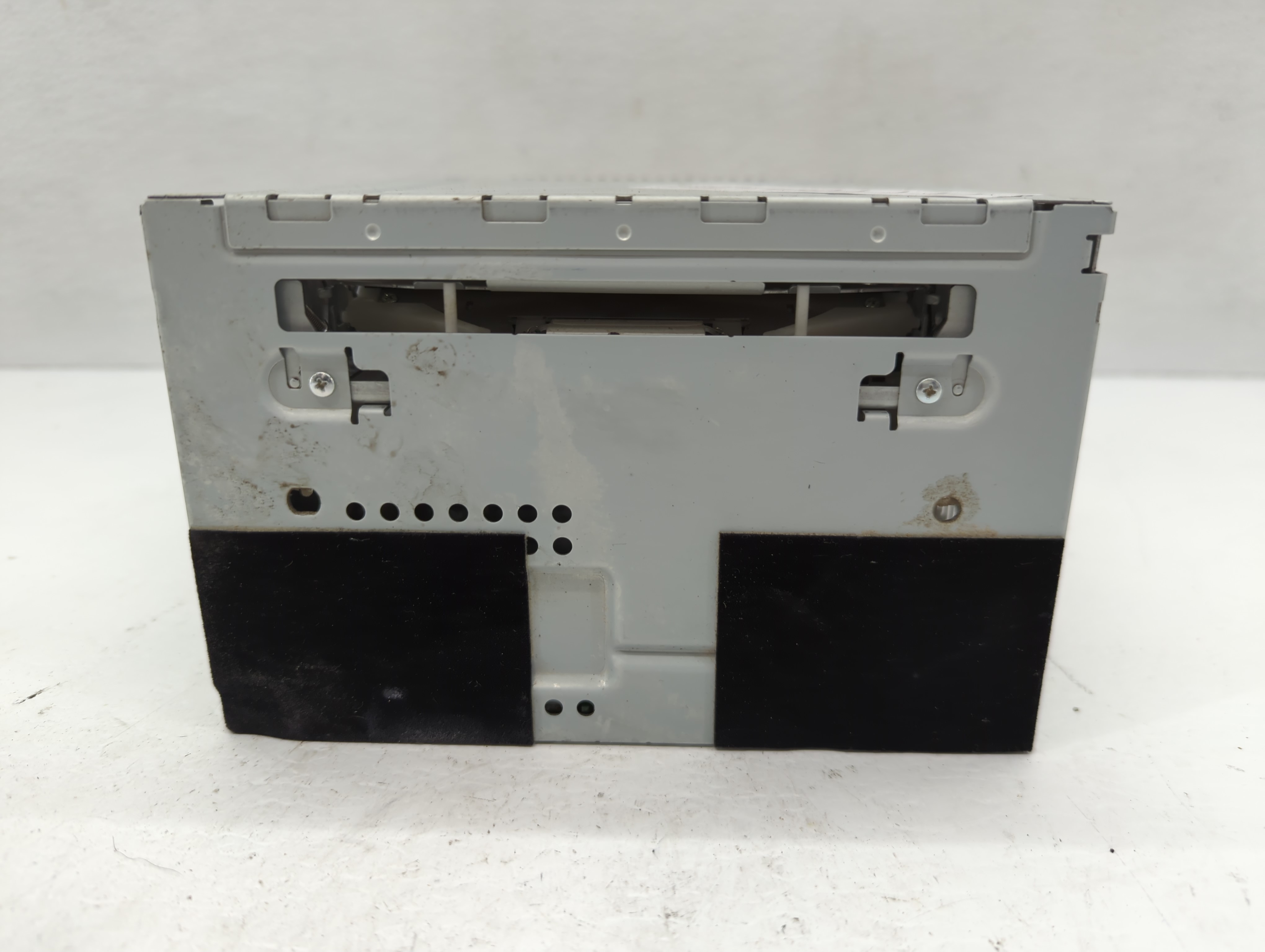 2010-2012 Ford Escape Am Fm Cd Player Radio Receiver 1111641 - Oemusedautoparts1.com