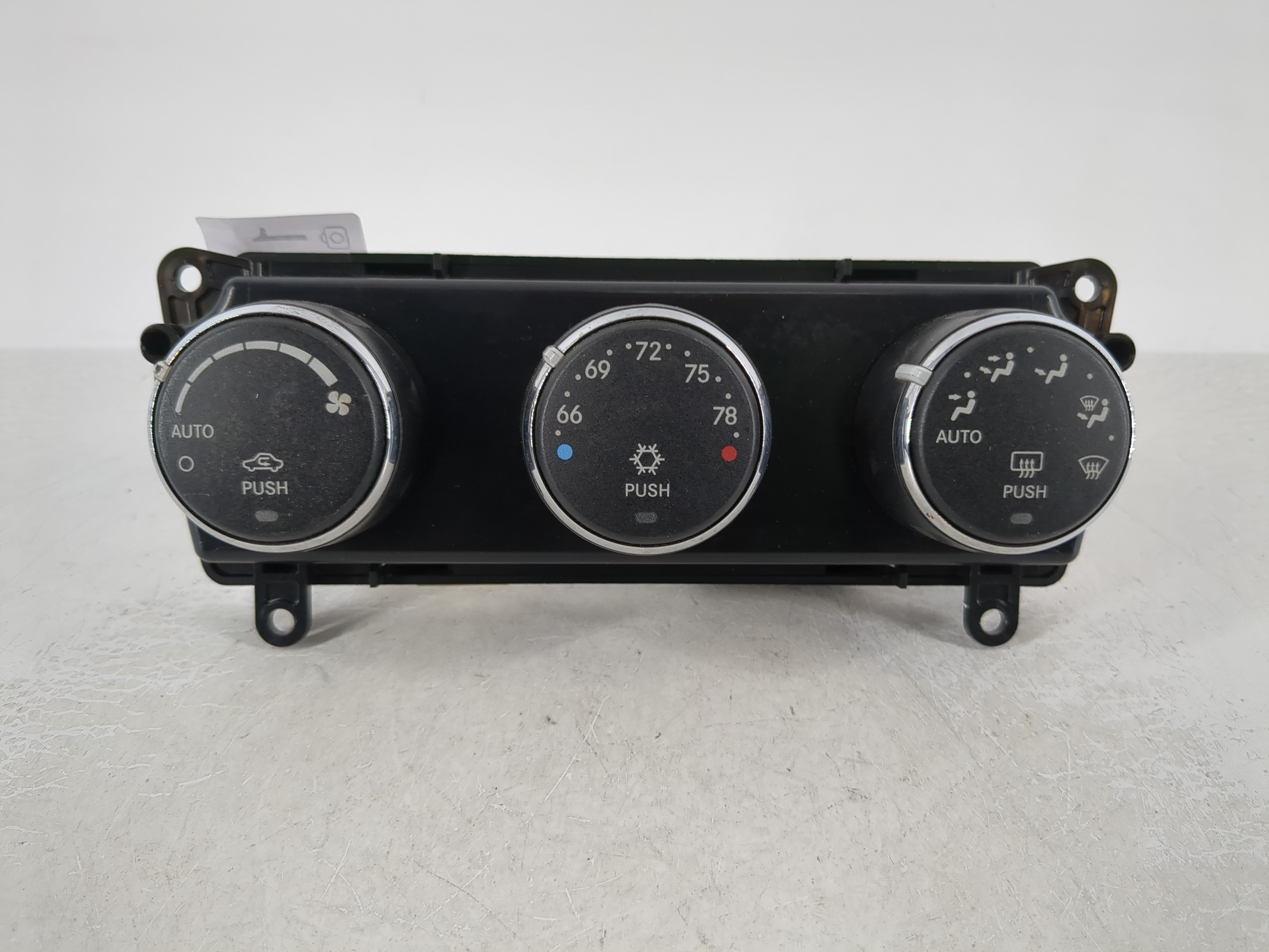 Picture of 2011-2014 Chrysler 200 Ac Heater Climate Control P55111888ag 1111678