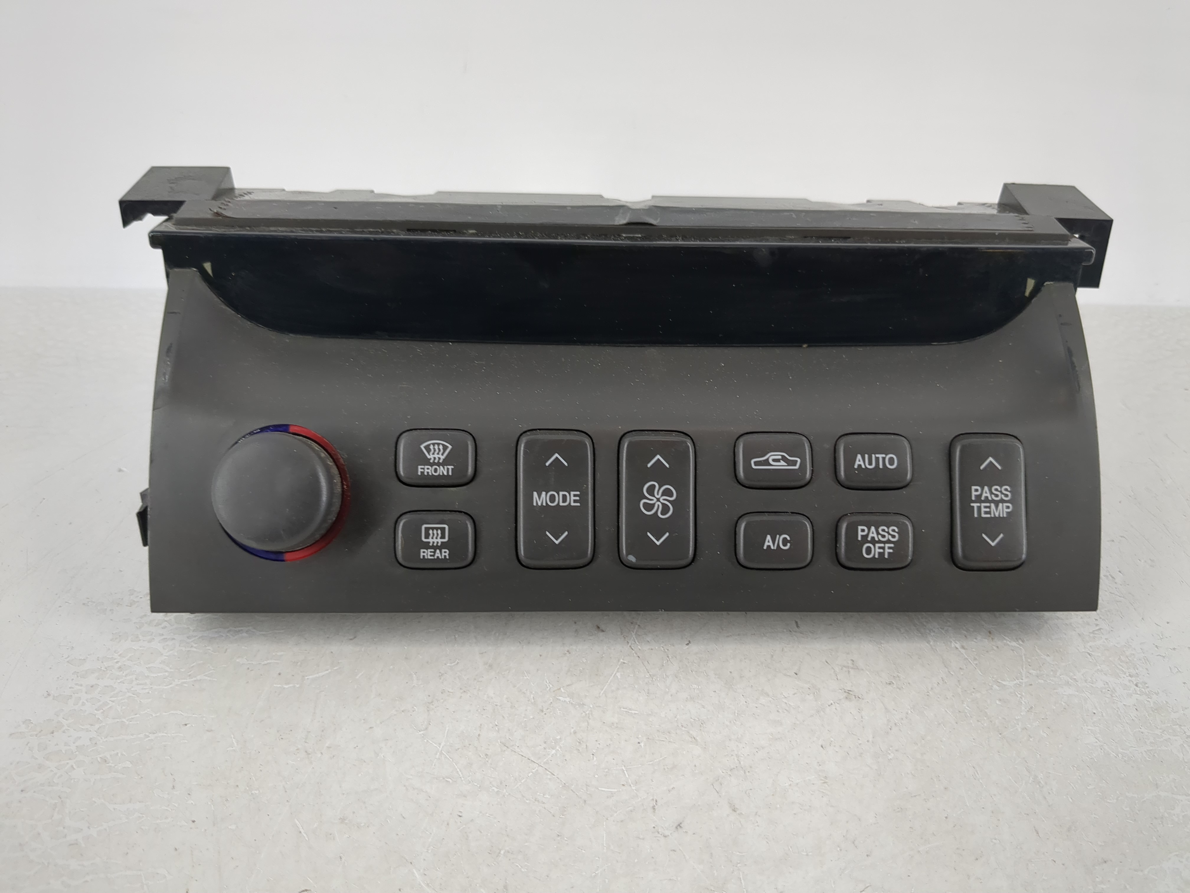 2000-2005 Cadillac Deville Ac Heater Climate Control 25770176 1111680 - Oemusedautoparts1.com