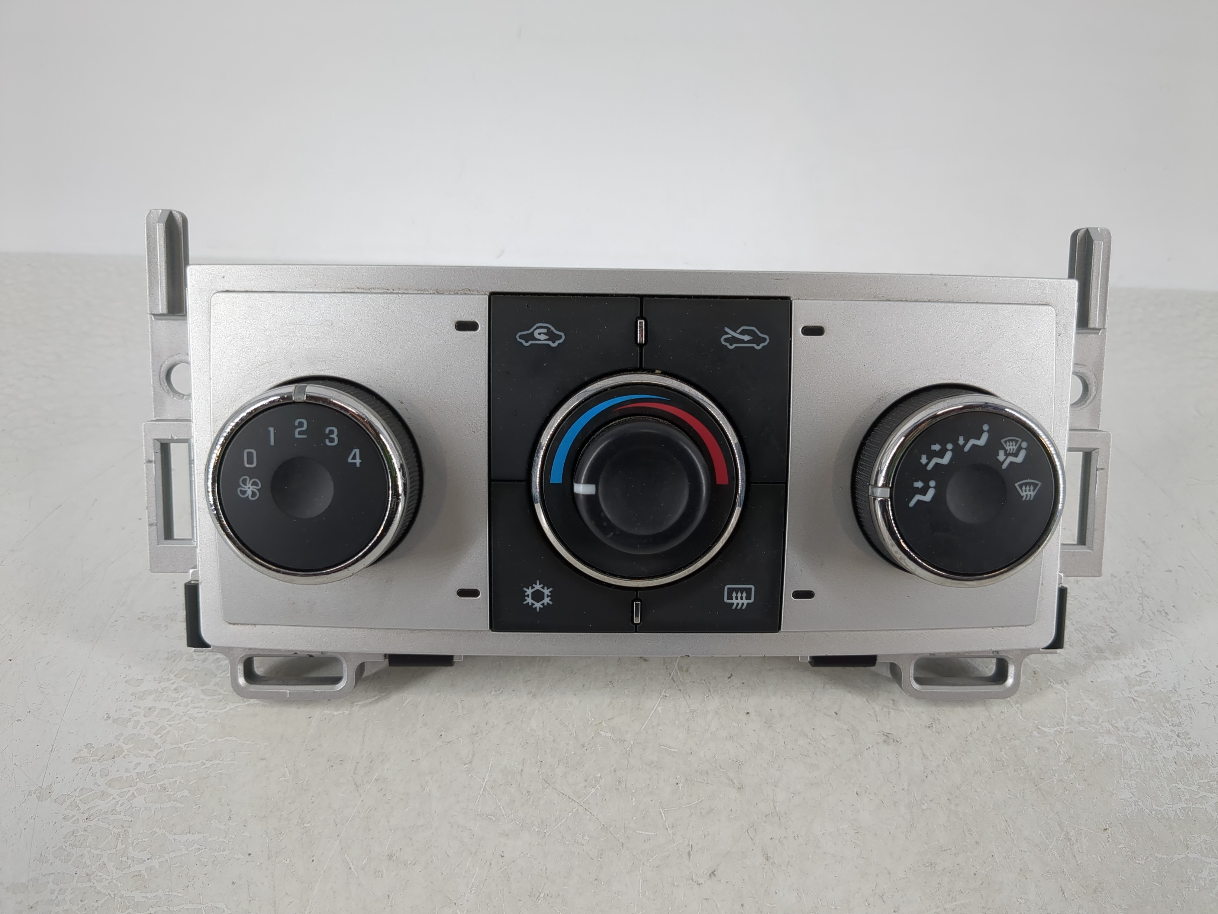 2008-2012 Chevrolet Malibu Ac Heater Climate Control 28272781 1111681 - Oemusedautoparts1.com