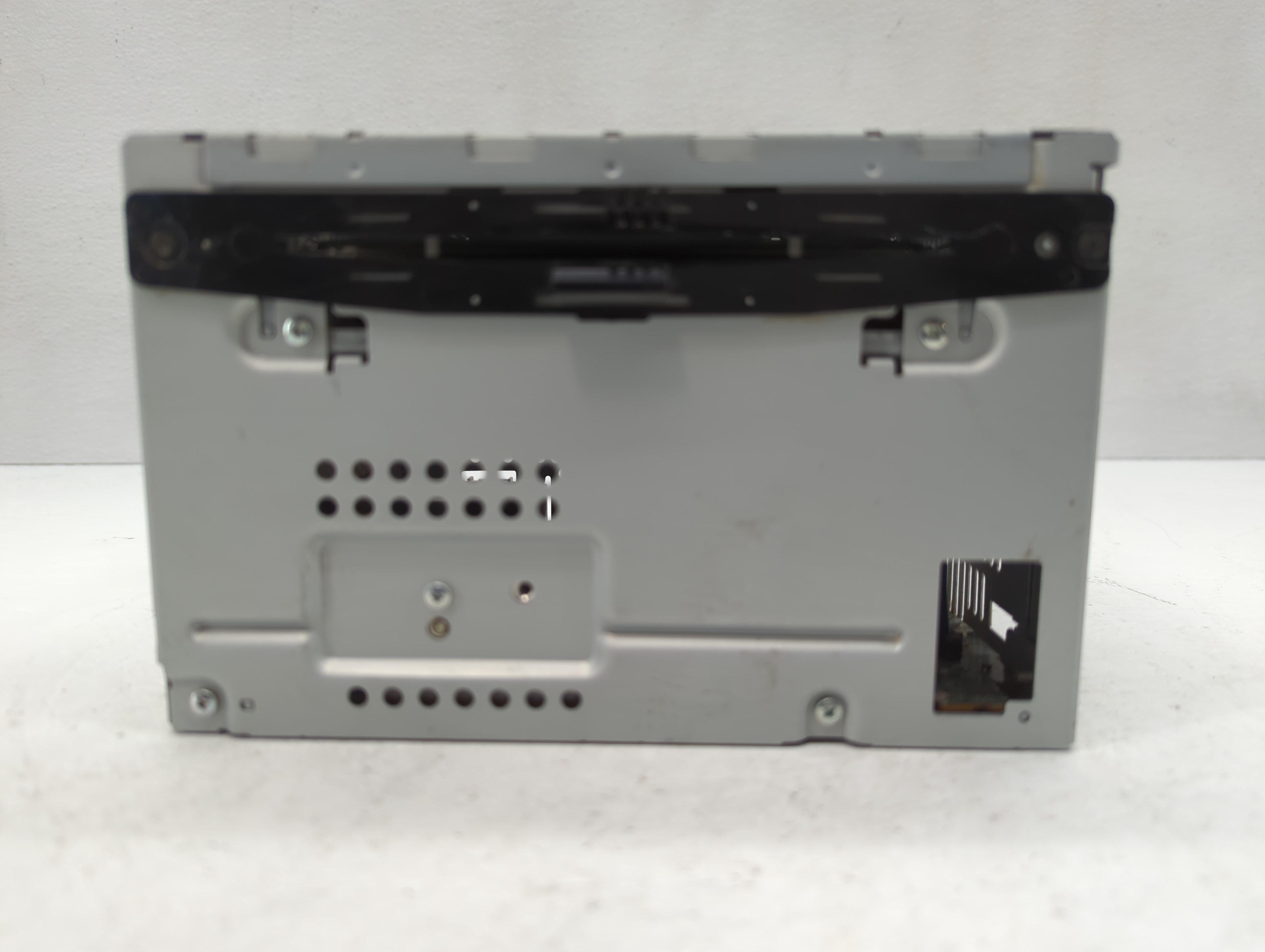 2011-2012 Ford Flex Am Fm Cd Player Radio Receiver 1111714 - Oemusedautoparts1.com