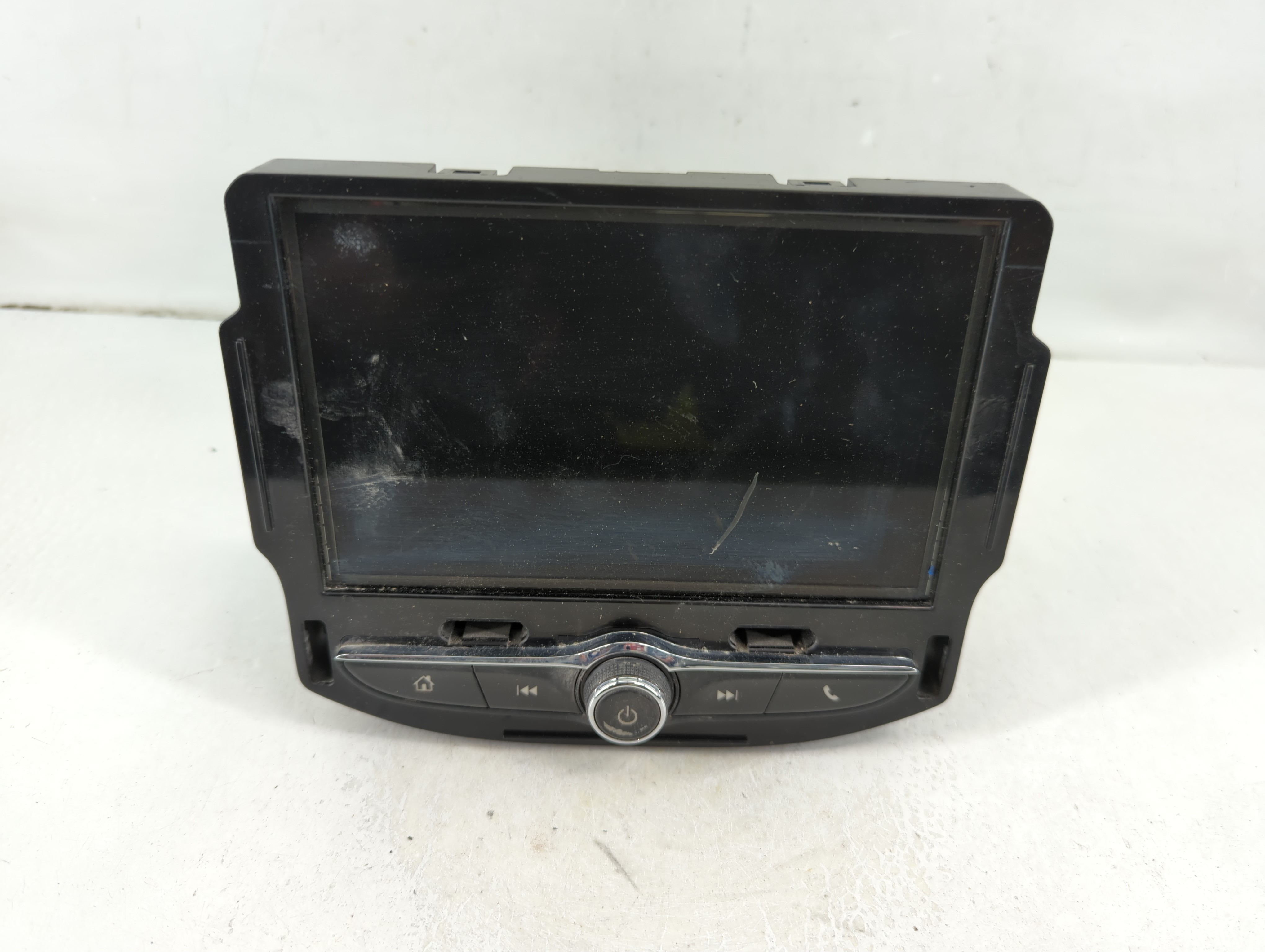 2018-2020 Chevrolet Trax Am Fm Cd Player Radio Receiver 1111739 - Oemusedautoparts1.com