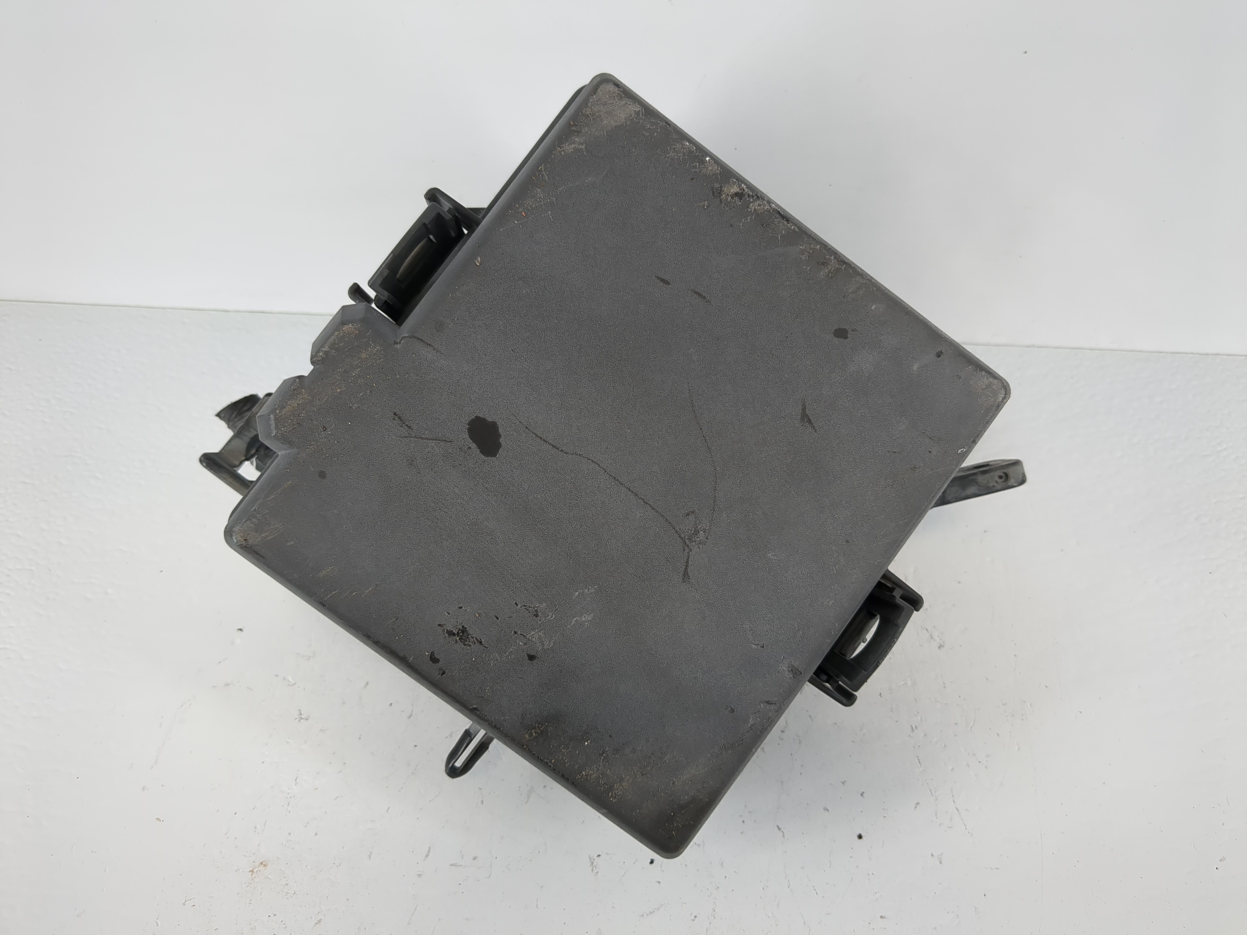 Picture of 2016-2018 Hyundai Tucson Fusebox Fuse Box Relay Module 91422 D3092 1111810