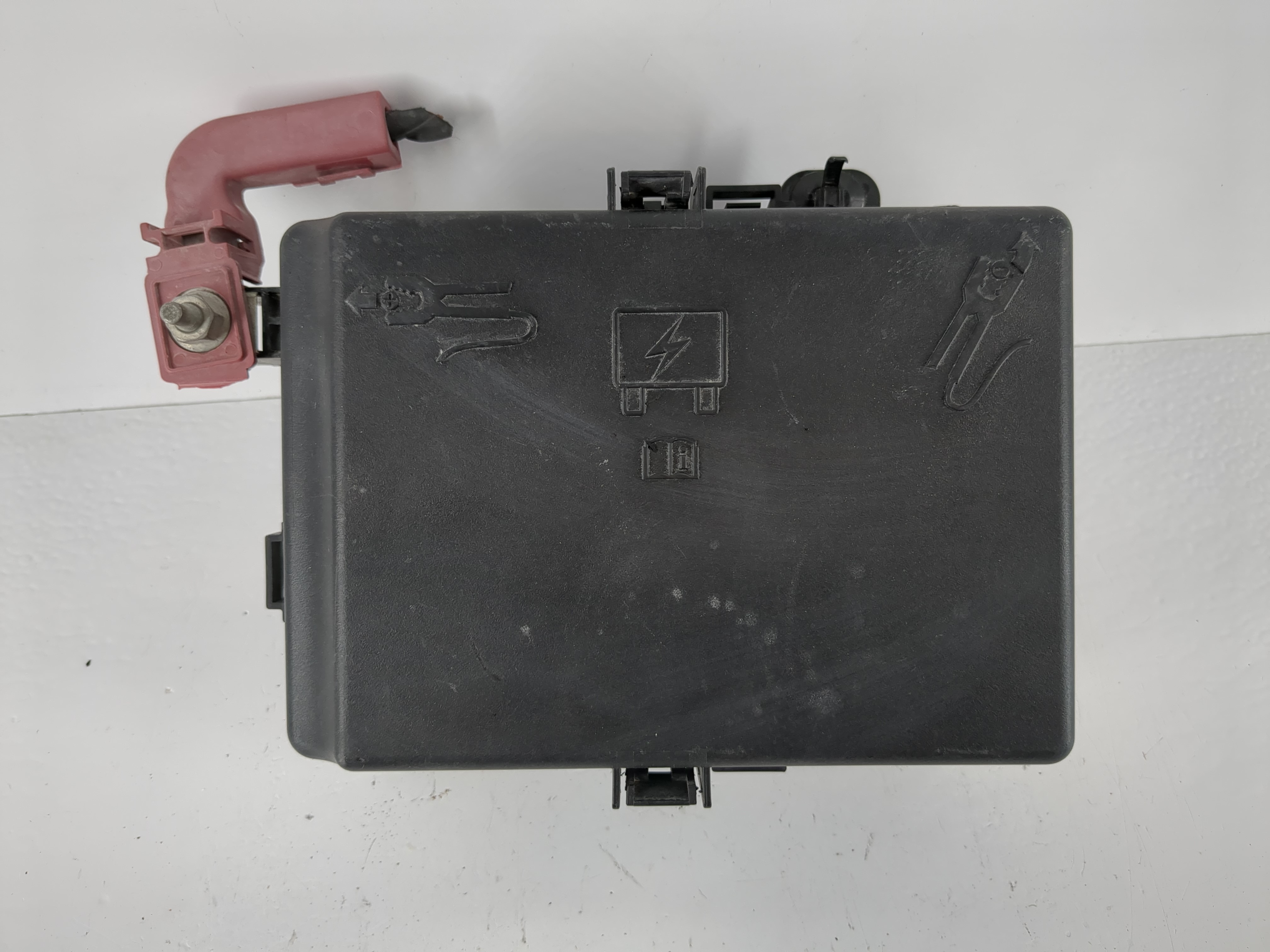 2021-2022 Dodge Challenger Fusebox Fuse Box Relay Module P68498586ab 1111816 - Oemusedautoparts1.com