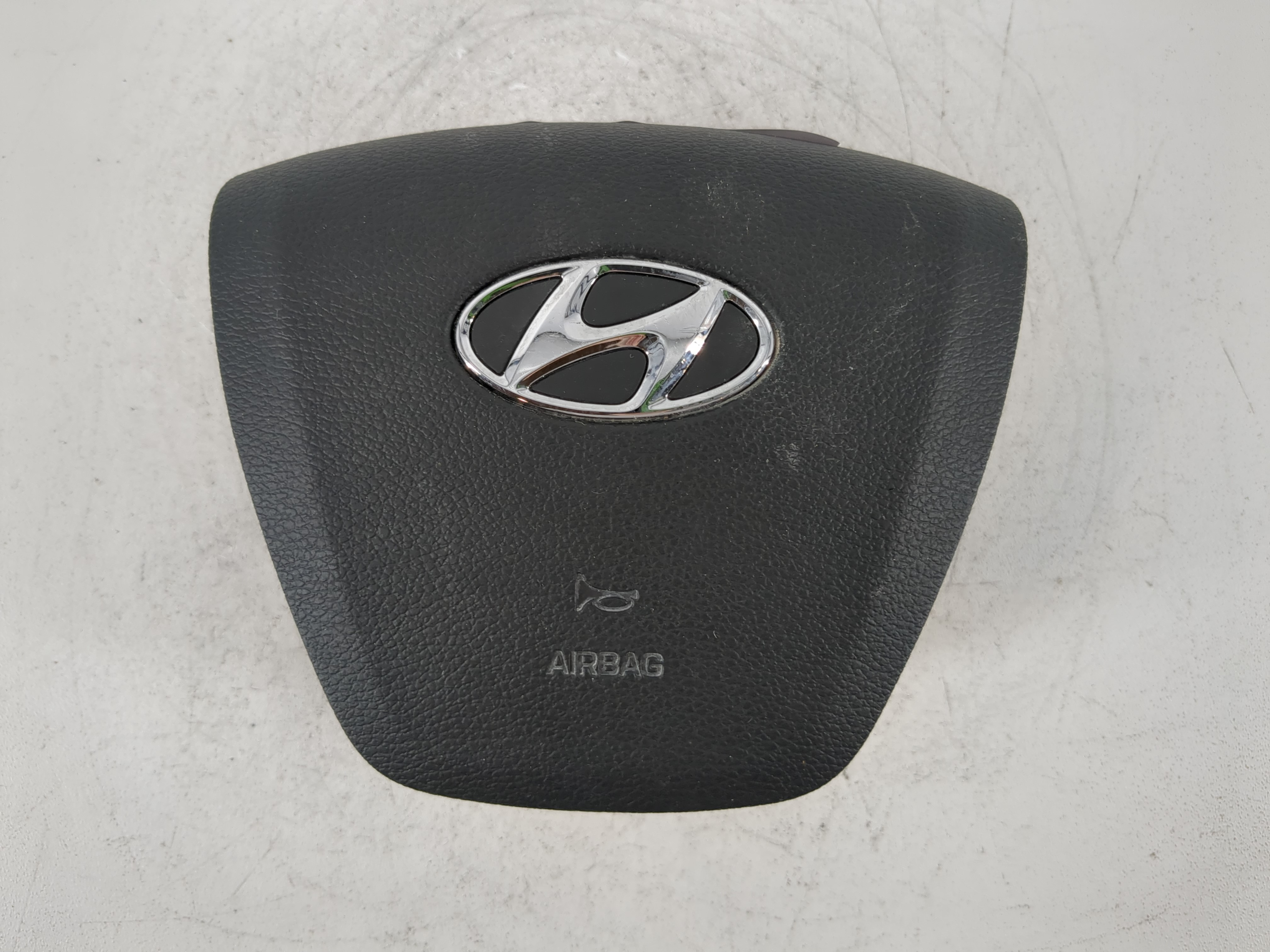 2015-2017 Hyundai Sonata Air Bag Driver Left Steering Wheel Mounted 1111825 - Oemusedautoparts1.com