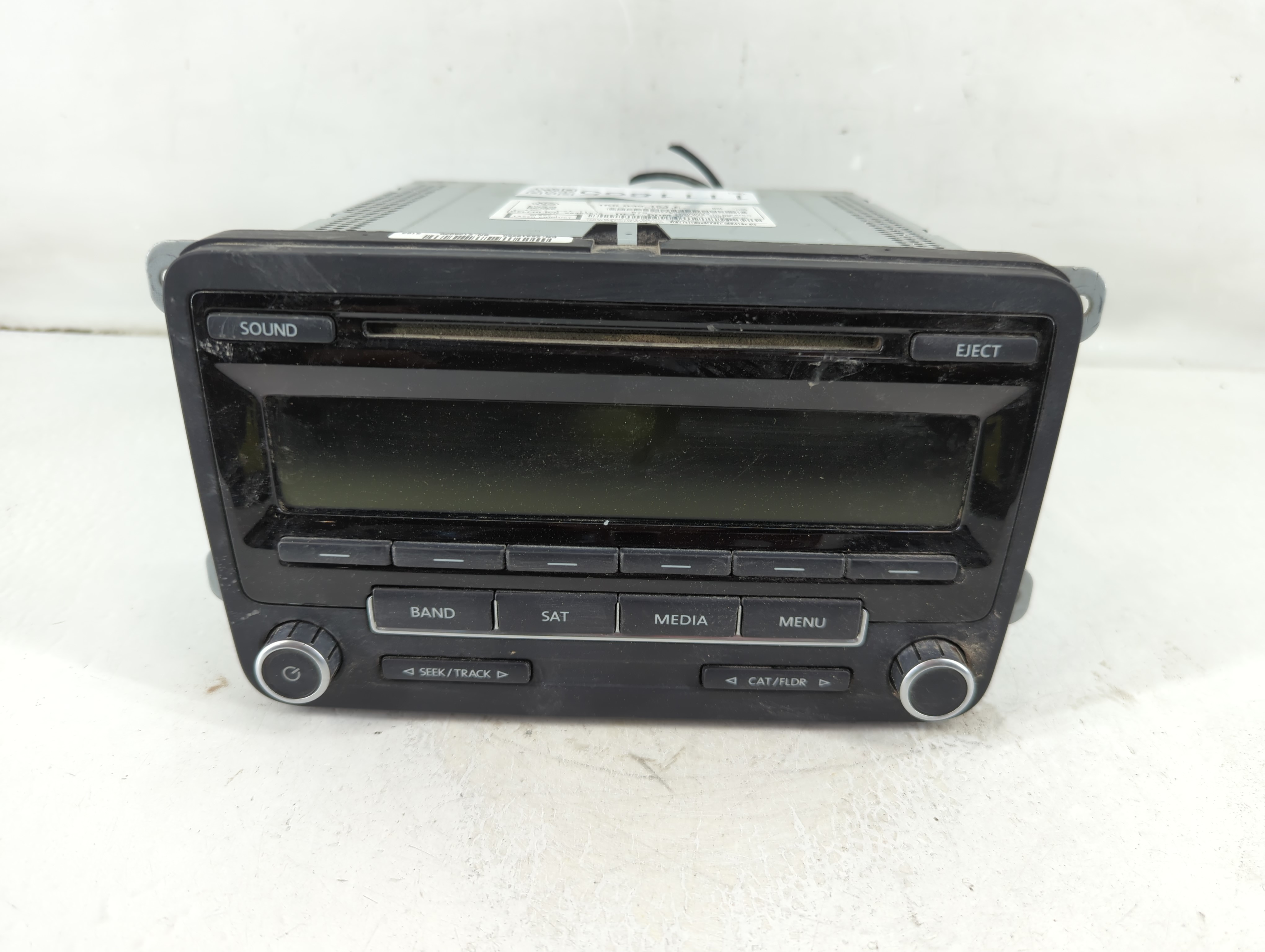 2014-2014 Volkswagen Jetta Am Fm Cd Player Radio Receiver 1111865 - Oemusedautoparts1.com