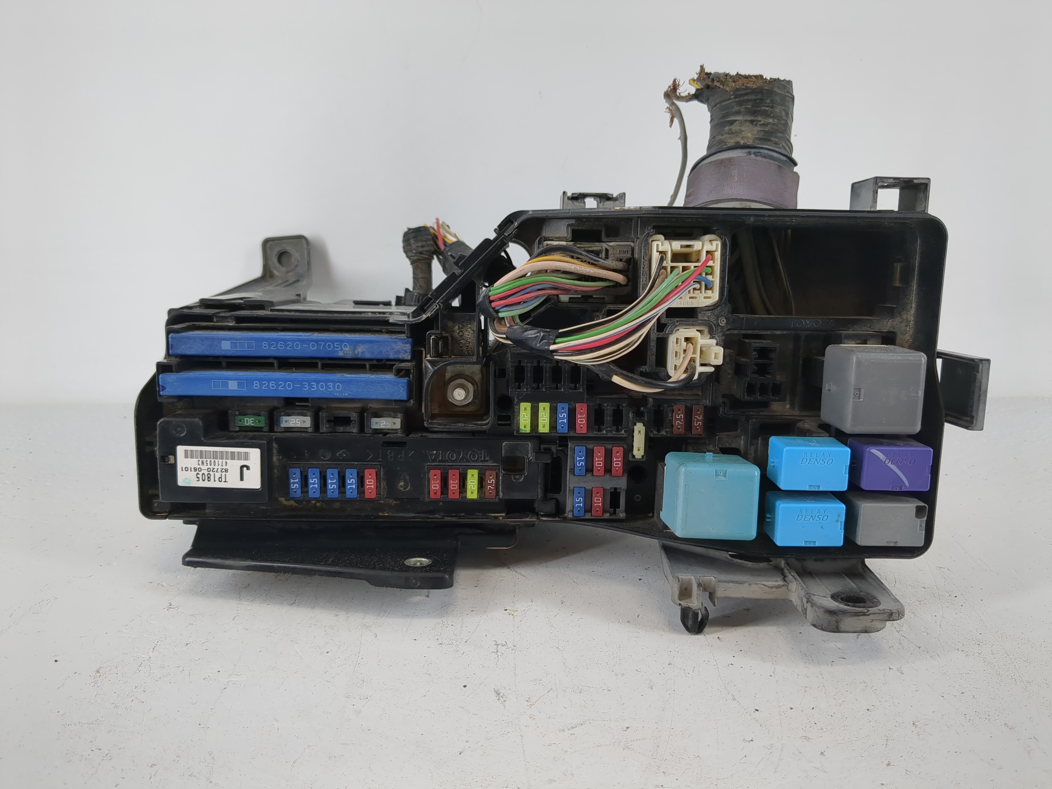 2007-2011 Toyota Camry Fusebox Fuse Box Relay Module 82720-06101 1111883 - Oemusedautoparts1.com